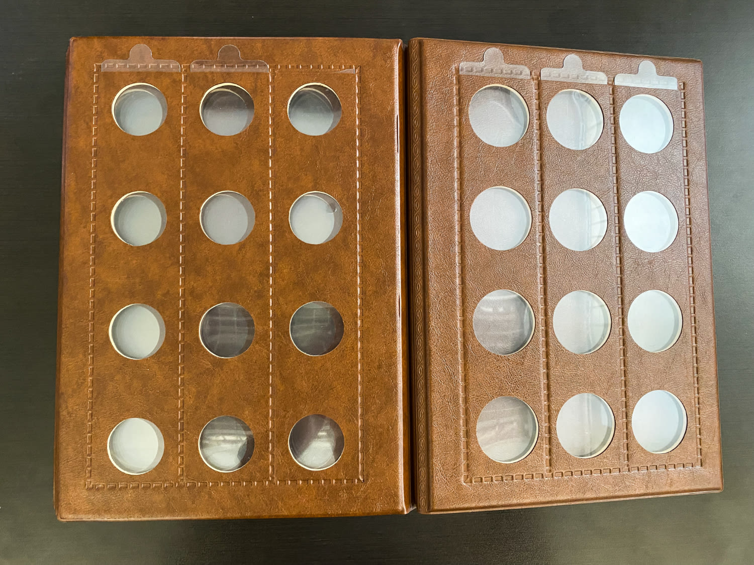 Israel - a pair of medal albums of the Governmental Society of Coins and Medals - 1 20