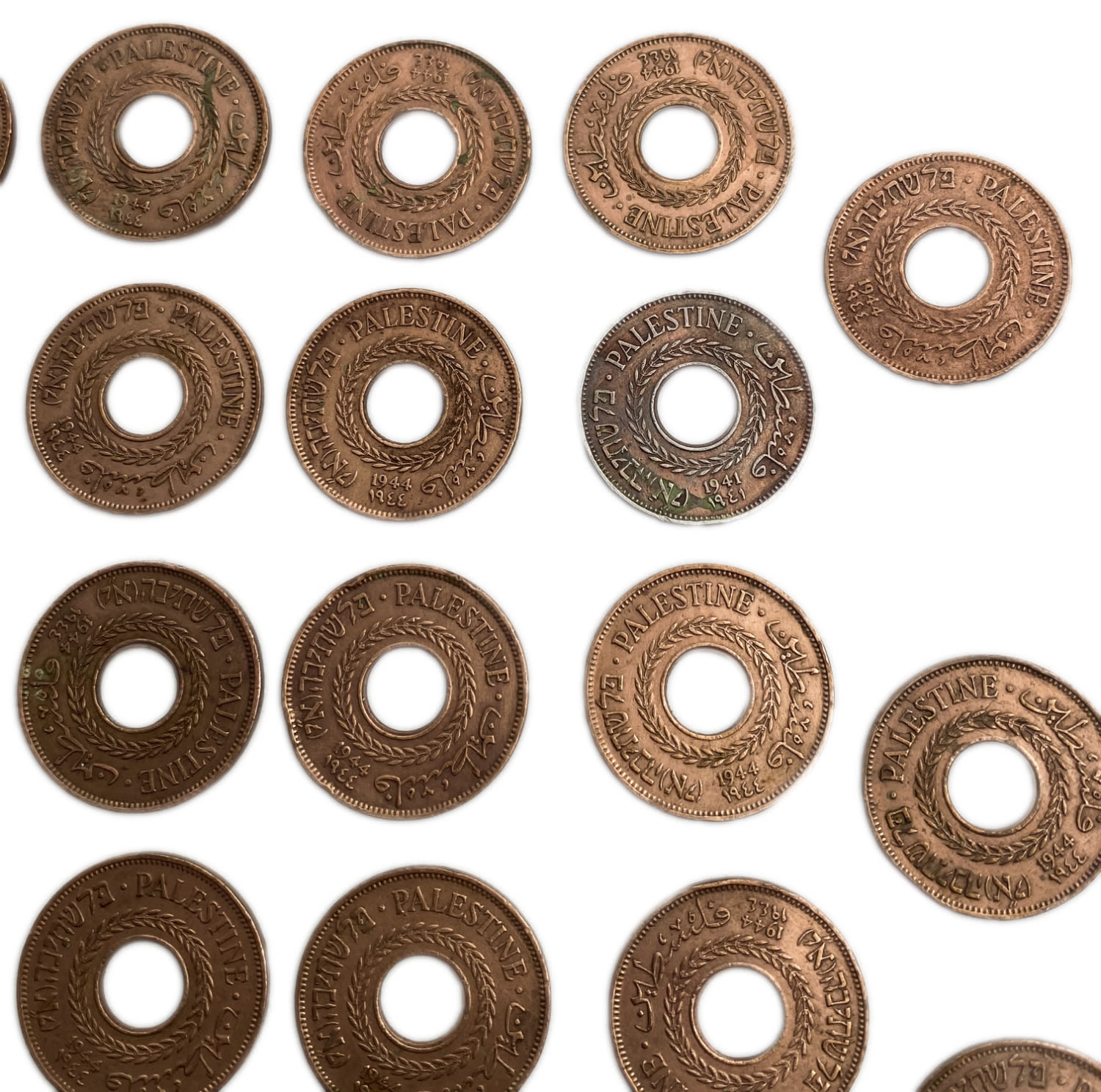 Palestine - Lot of 33 coins of 5 Mils - Different years, were cleaned
MIL, was the Hebrew name of the ... - 1 3