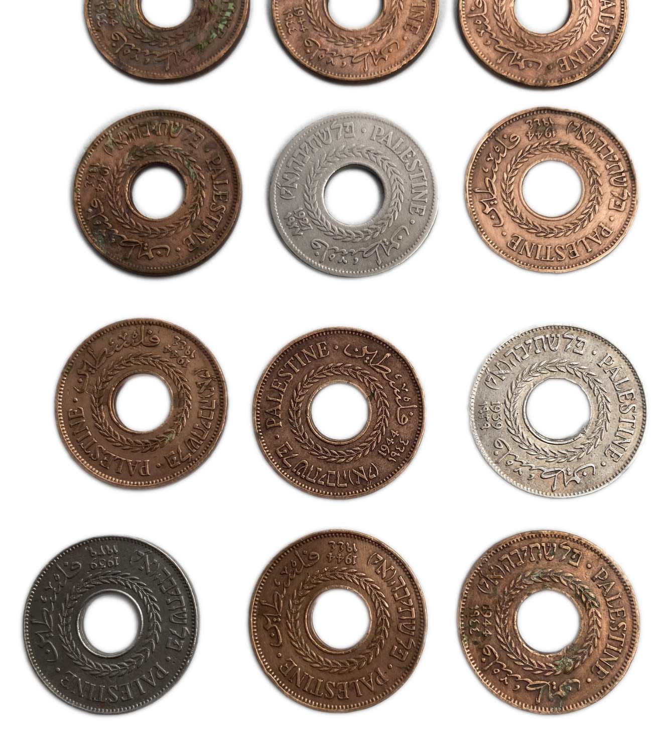 Palestine - Lot of 33 coins of 5 Mils - Different years, were cleaned
MIL, was the Hebrew name of the ... - 1 5