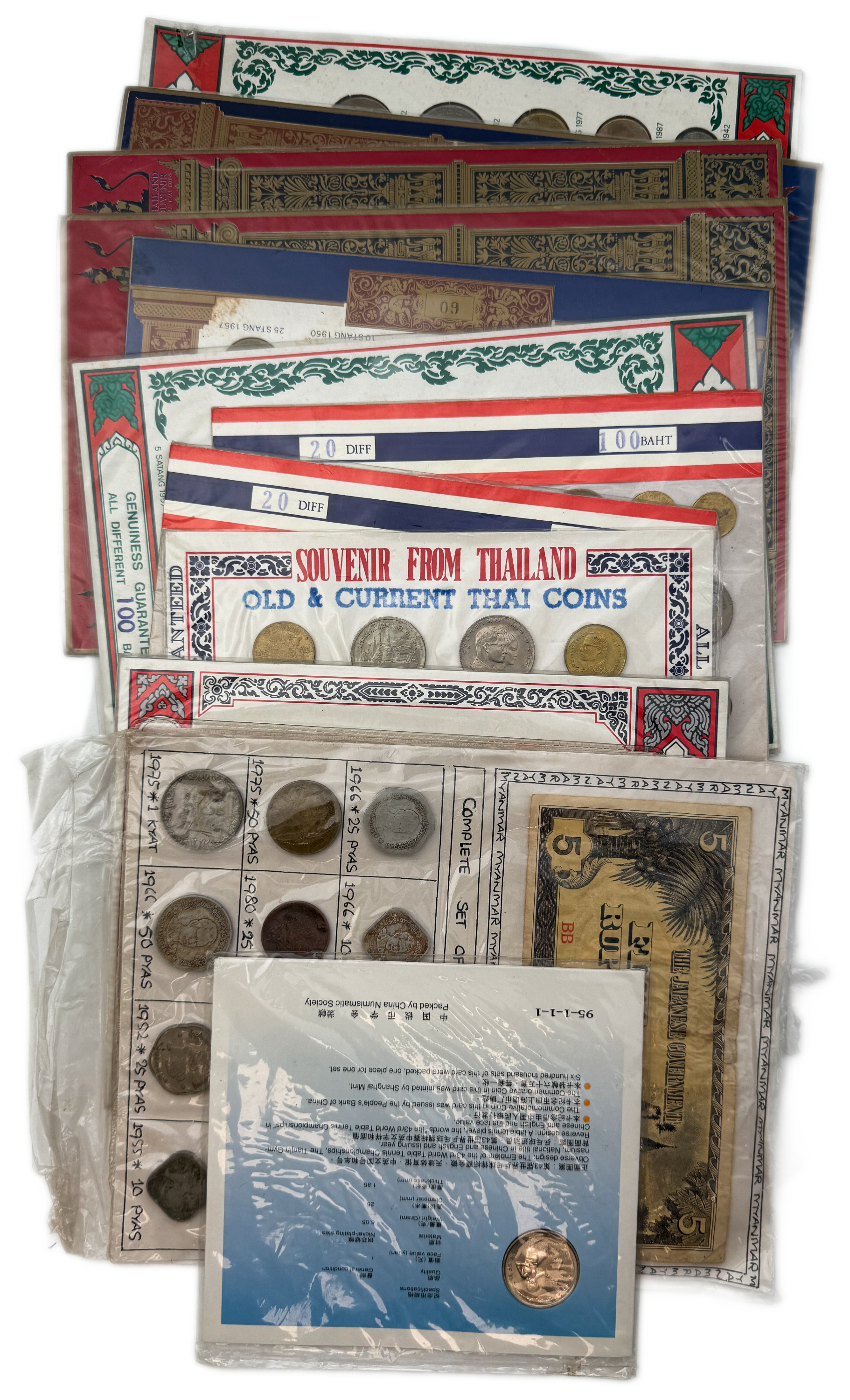 World - A very large collection of different coin sets, a variety of countries and years, some of the sets are ... - 1 0