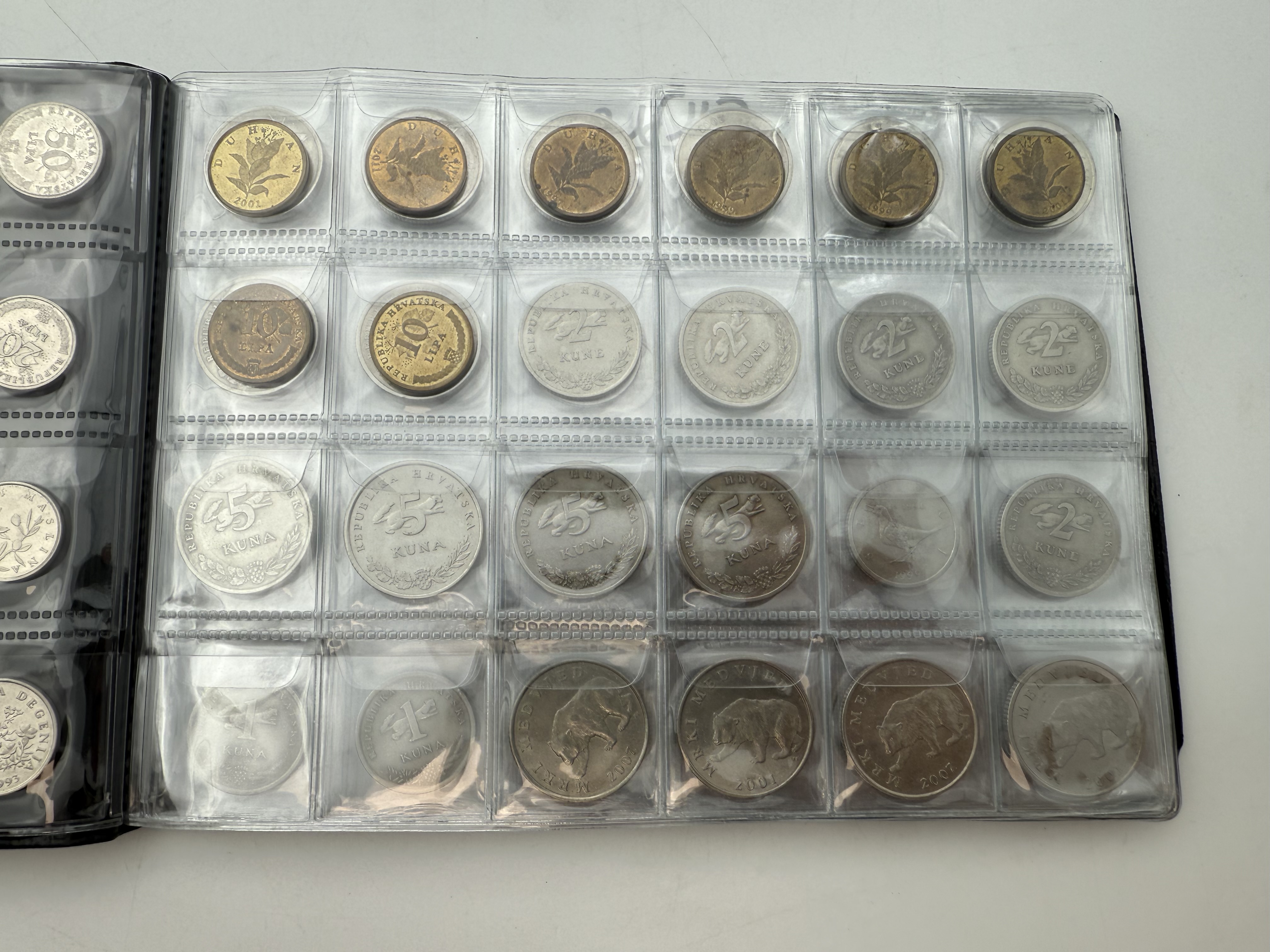 Croatia / Finland - A collection of several hundred coins arranged in a special coin album, various conditions and years - 1 15