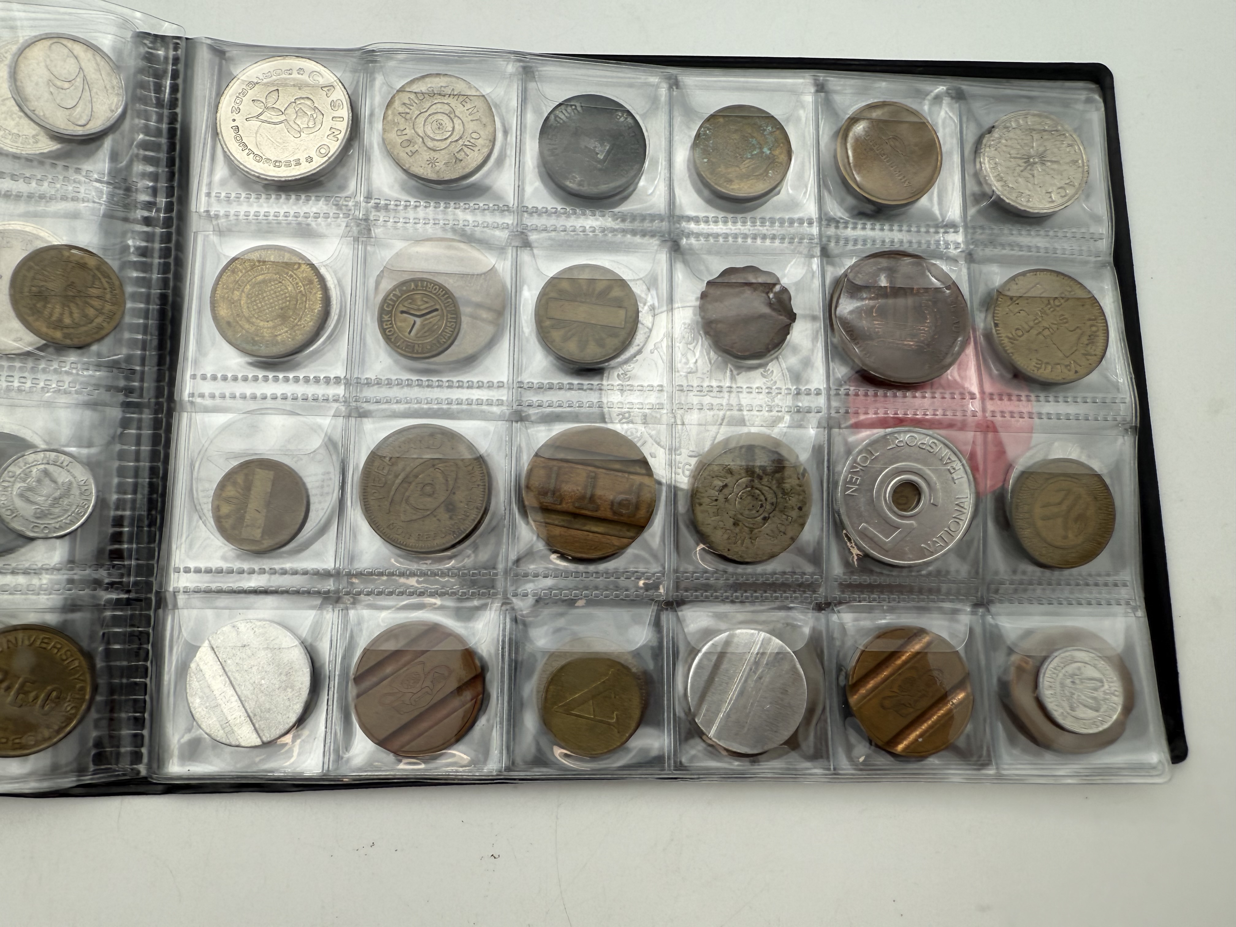 World - A collection of several hundred tokens and medals from several different countries, arranged in a special ... - 1 5