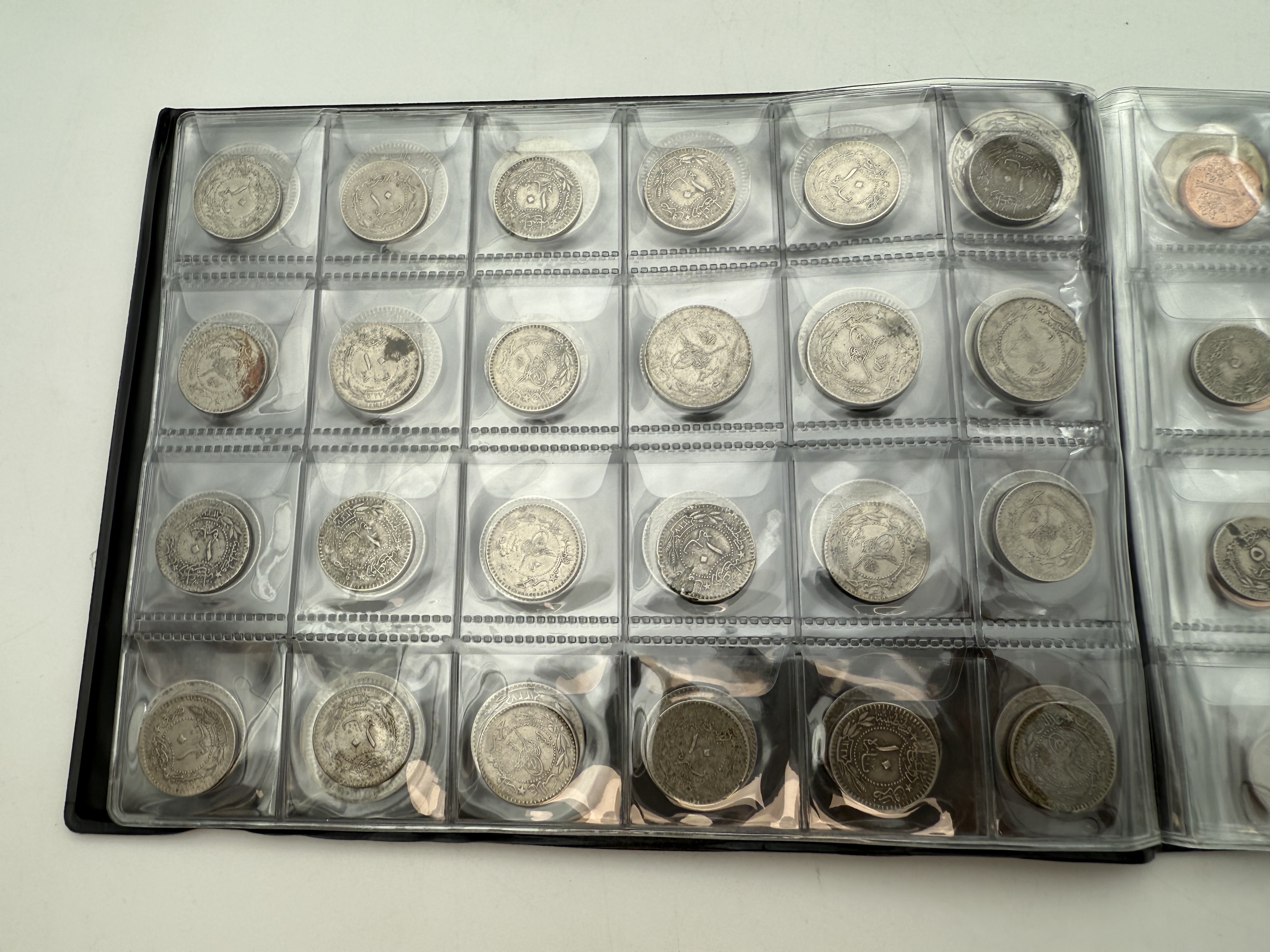 Ottoman Empire / Singapore - A collection of several hundred coins arranged in a special coin album, various ... - 1 16