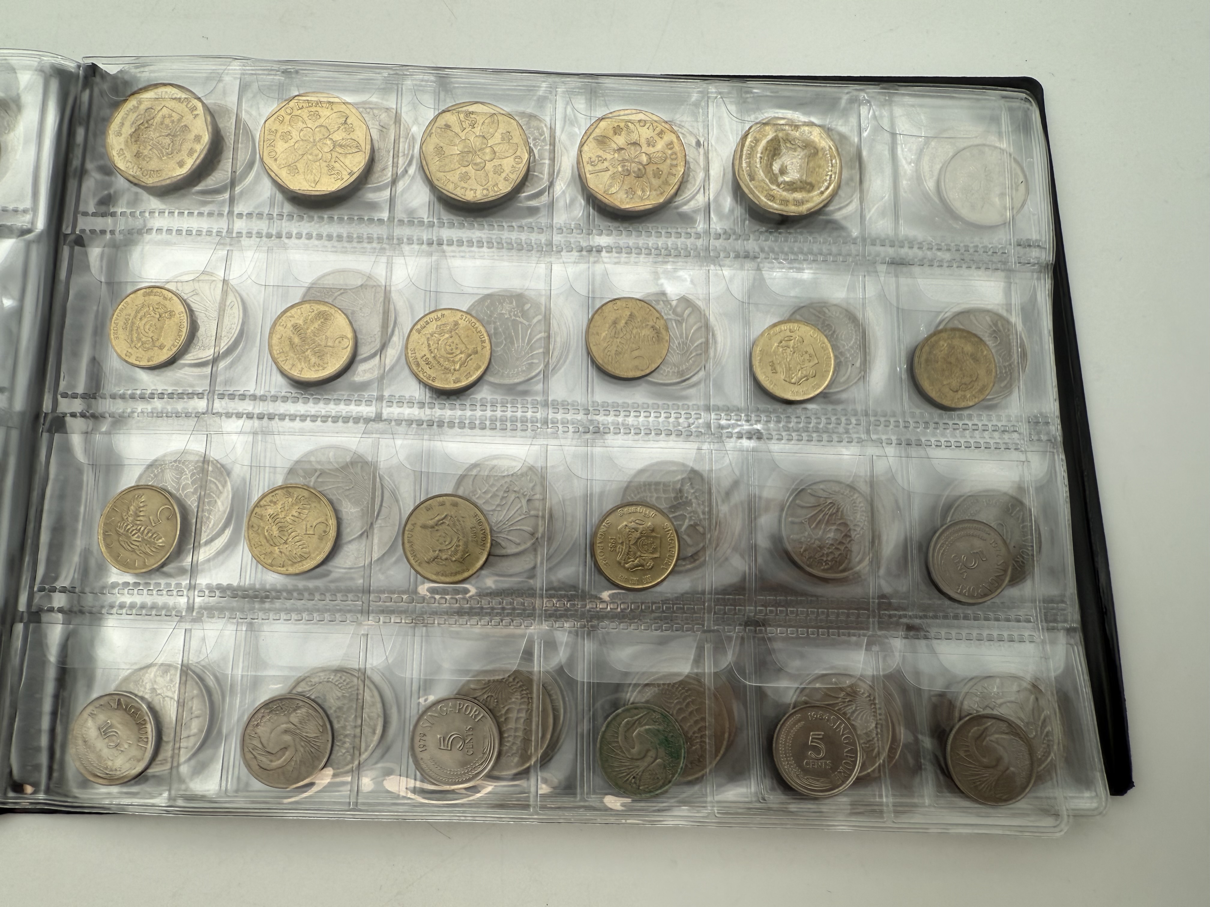Ottoman Empire / Singapore - A collection of several hundred coins arranged in a special coin album, various ... - 1 1