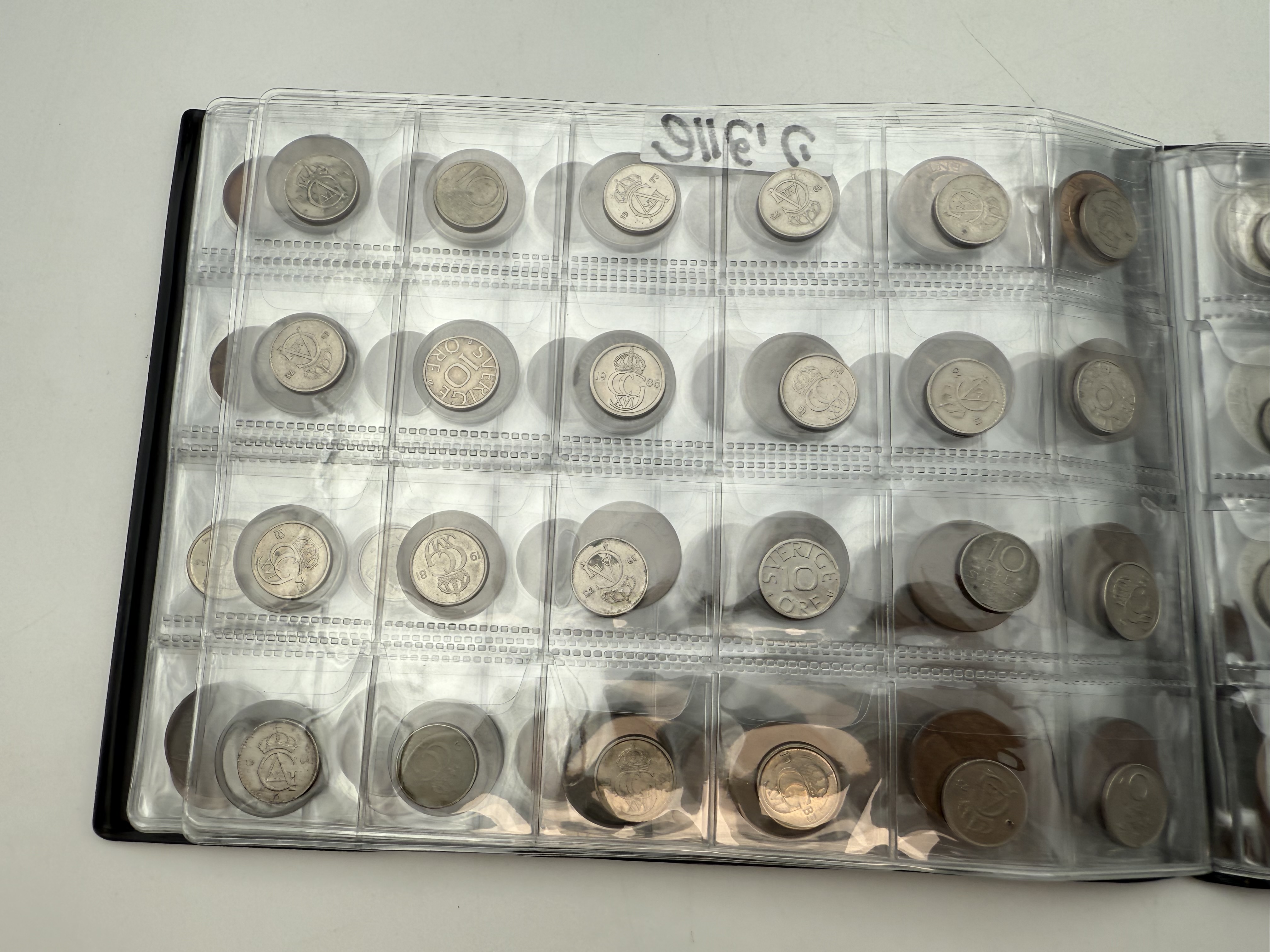 Sweden / Netherlands - A collection of several hundred coins arranged in a special coin album, various conditions ... - 1 6