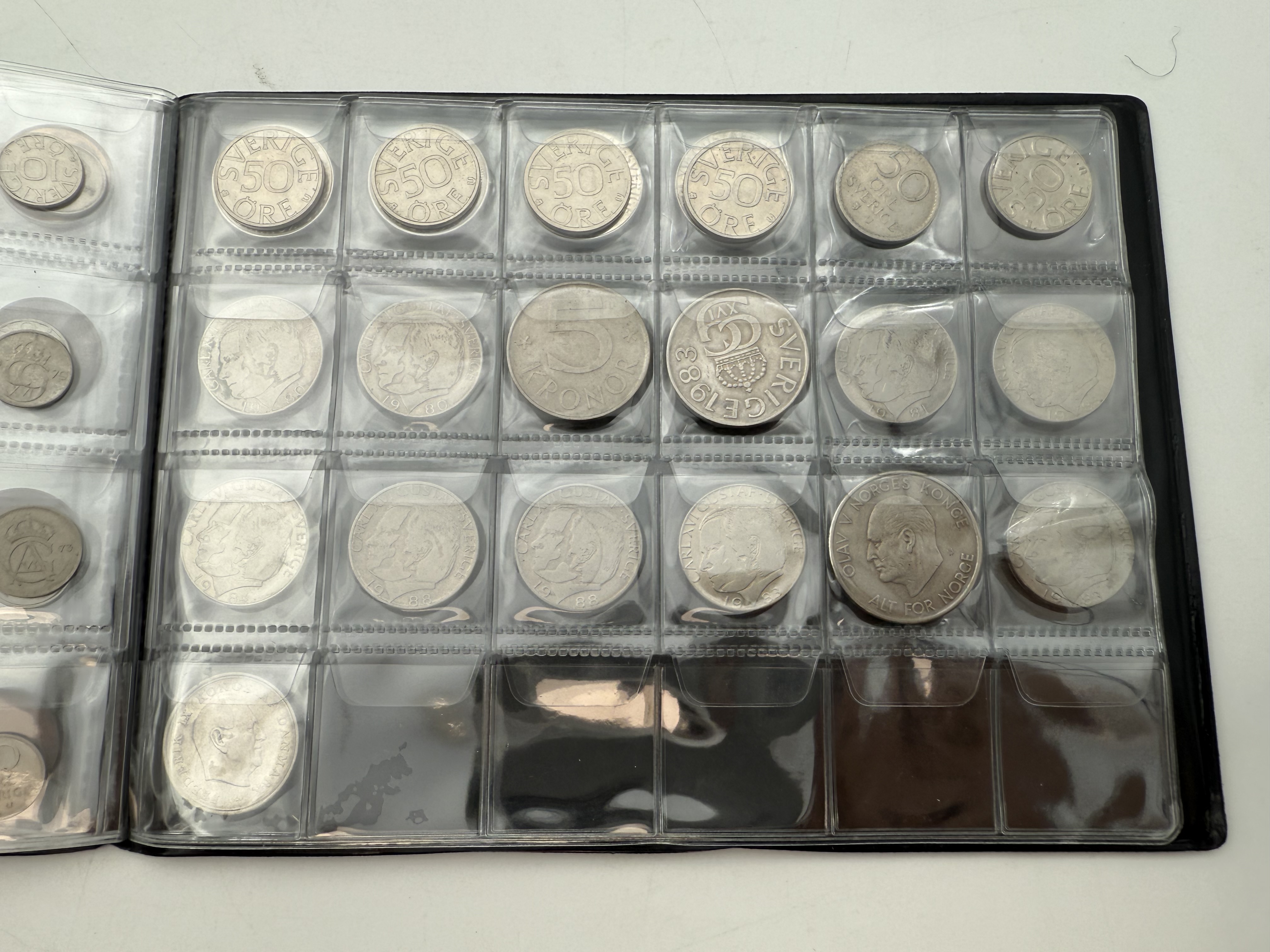 Sweden / Netherlands - A collection of several hundred coins arranged in a special coin album, various conditions ... - 1 9
