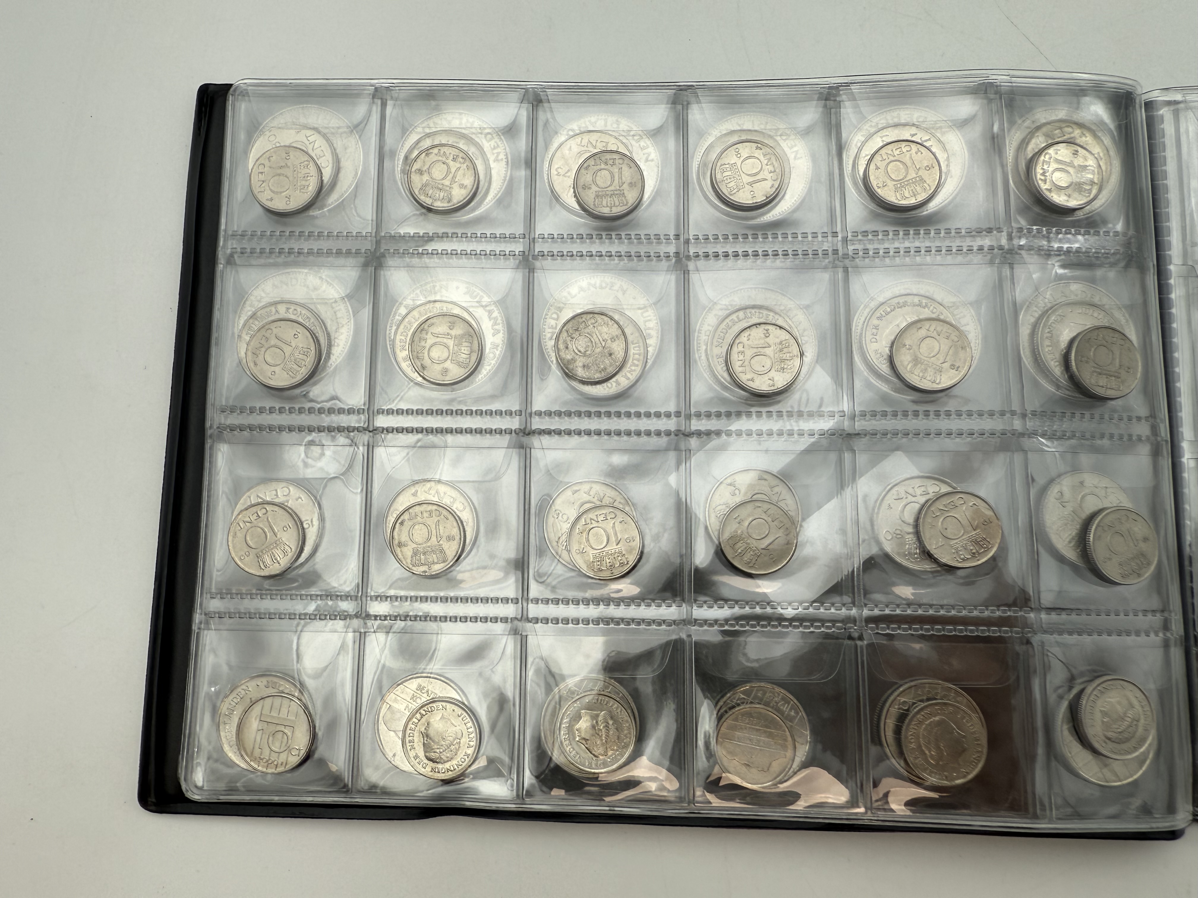 Sweden / Netherlands - A collection of several hundred coins arranged in a special coin album, various conditions ... - 1 18
