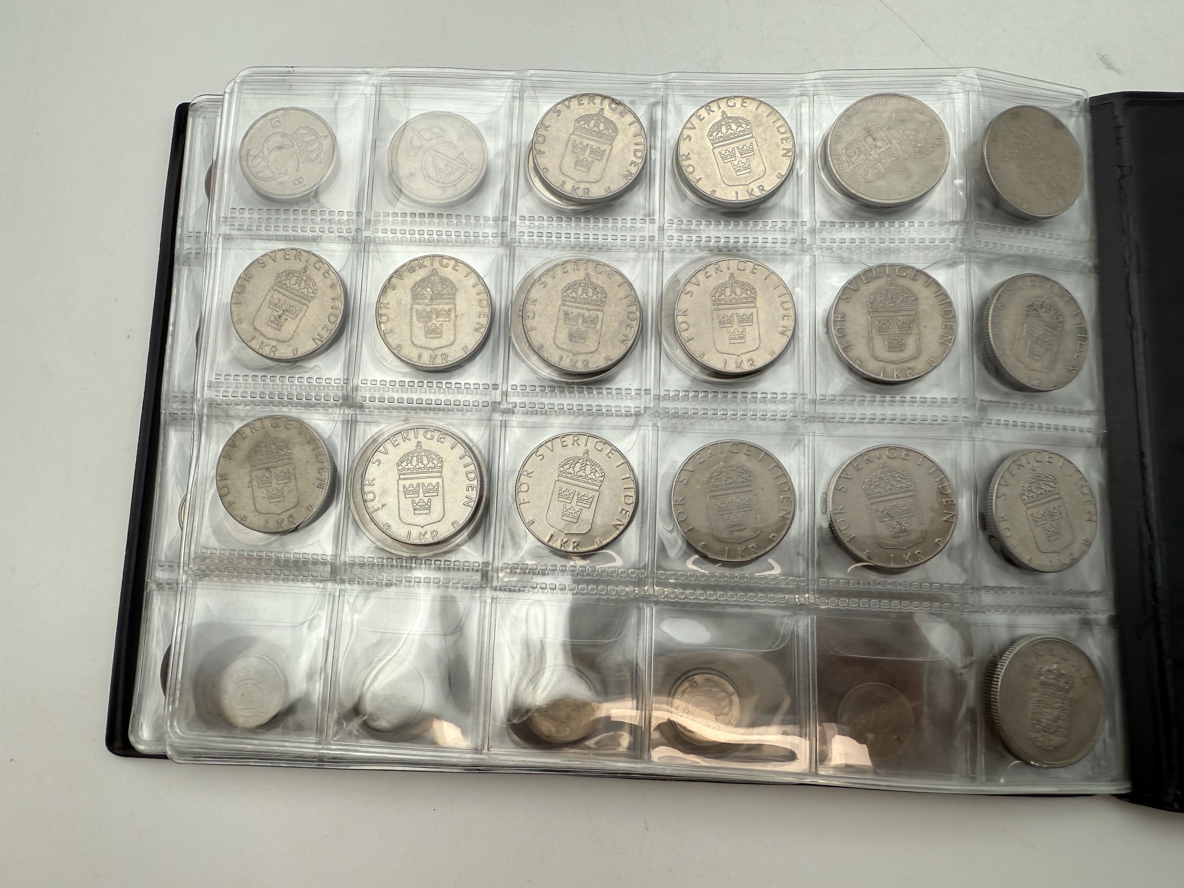 Sweden / Netherlands - A collection of several hundred coins arranged in a special coin album, various conditions ... - 1 13
