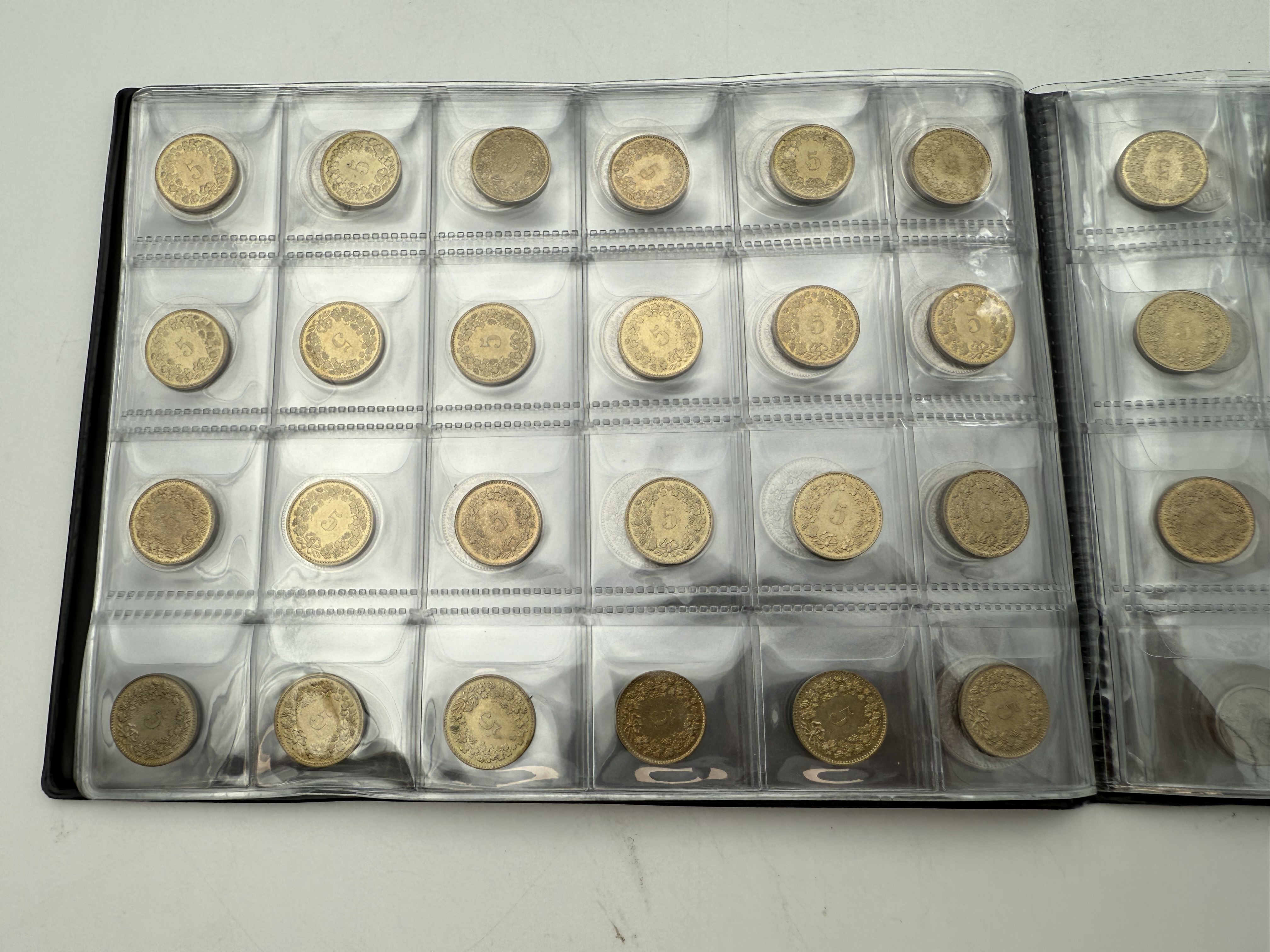 Switzerland / Norway - A collection of several hundred coins arranged in a special coin album, various conditions ... - 1 18