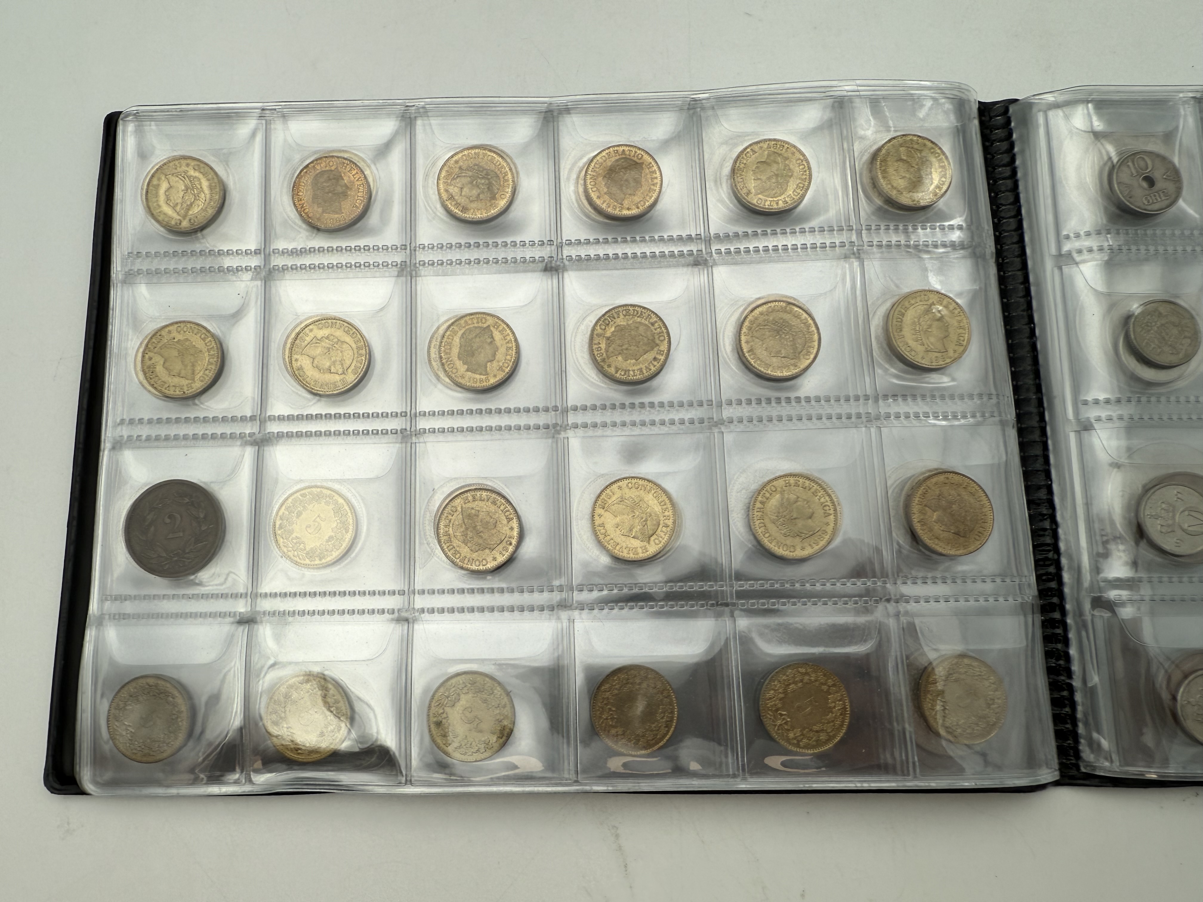 Switzerland / Norway - A collection of several hundred coins arranged in a special coin album, various conditions ... - 1 2