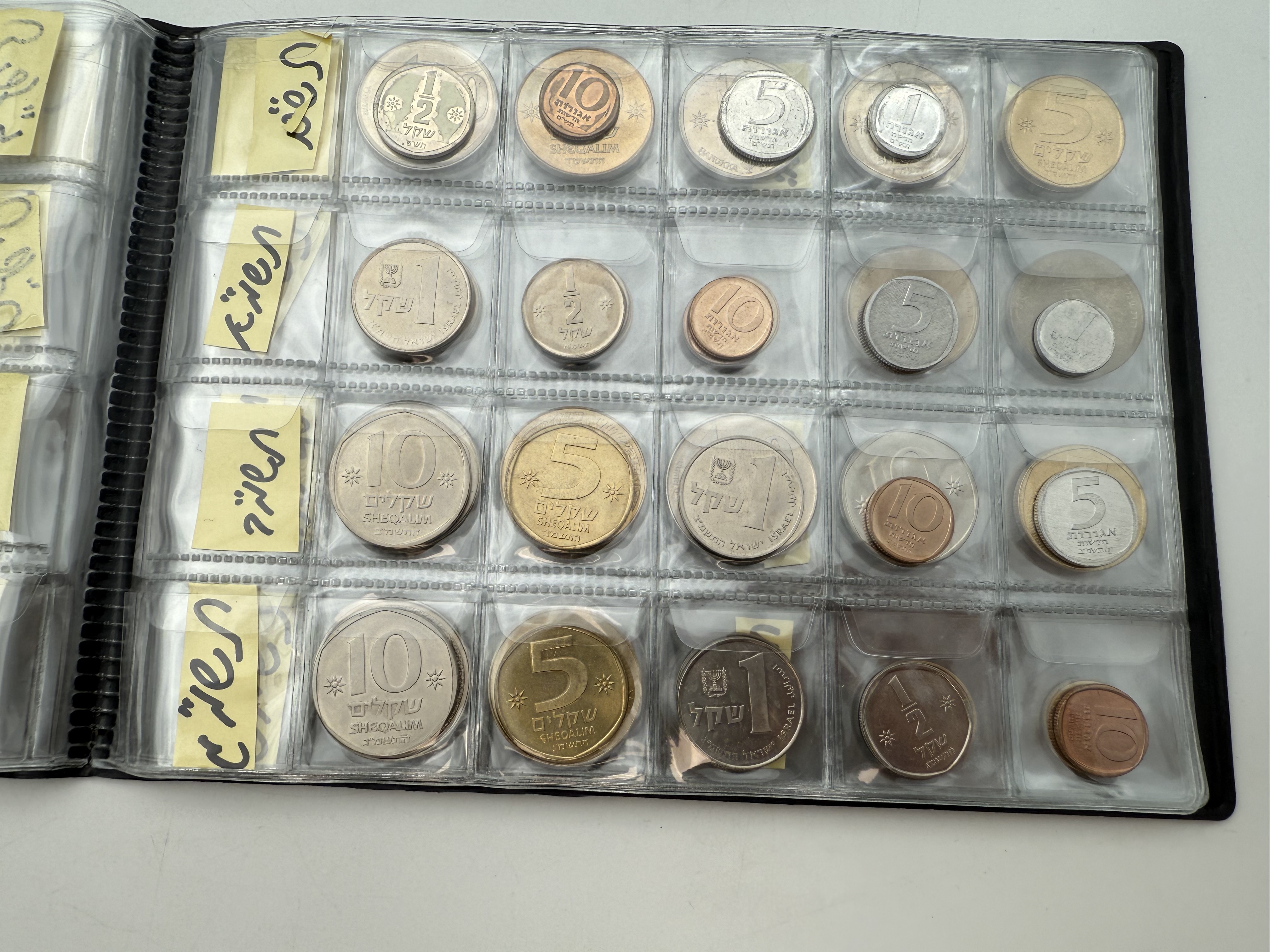 Israel - A collection of several hundred coins arranged in a special coin album, various conditions and years - 1 51