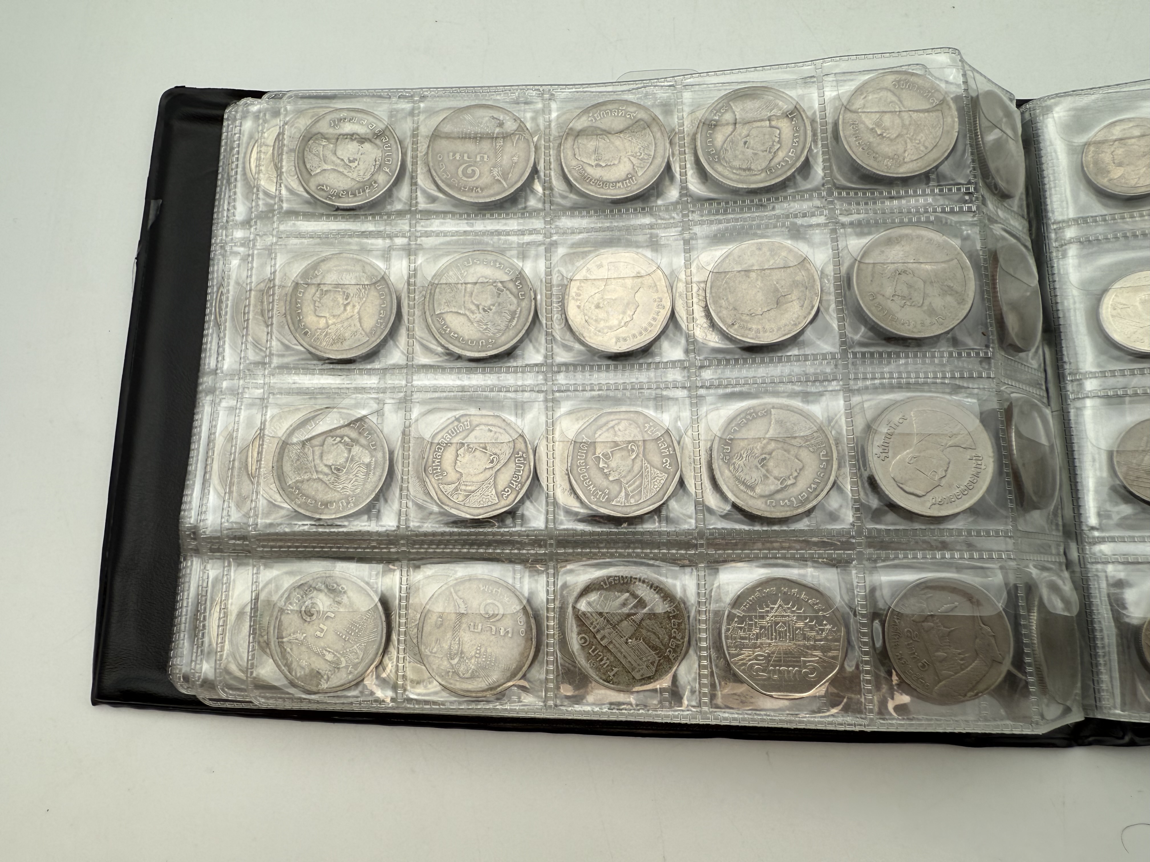 Thailand - A collection of several hundred coins arranged in a special coin album, various conditions and years - 1 8
