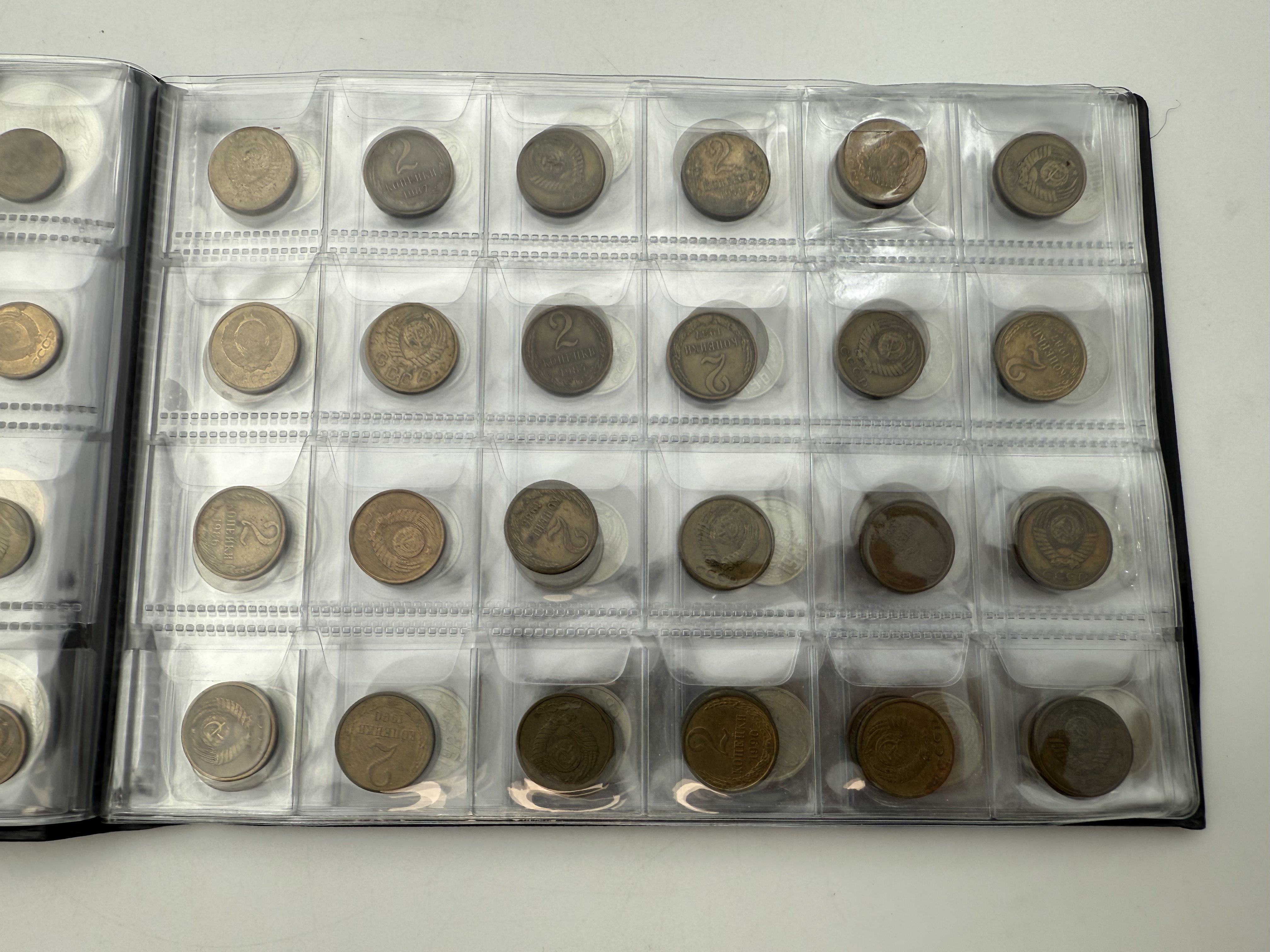 Russia / Soviet Union - A collection of several hundred coins arranged in a special coin album, various conditions ... - 1 19