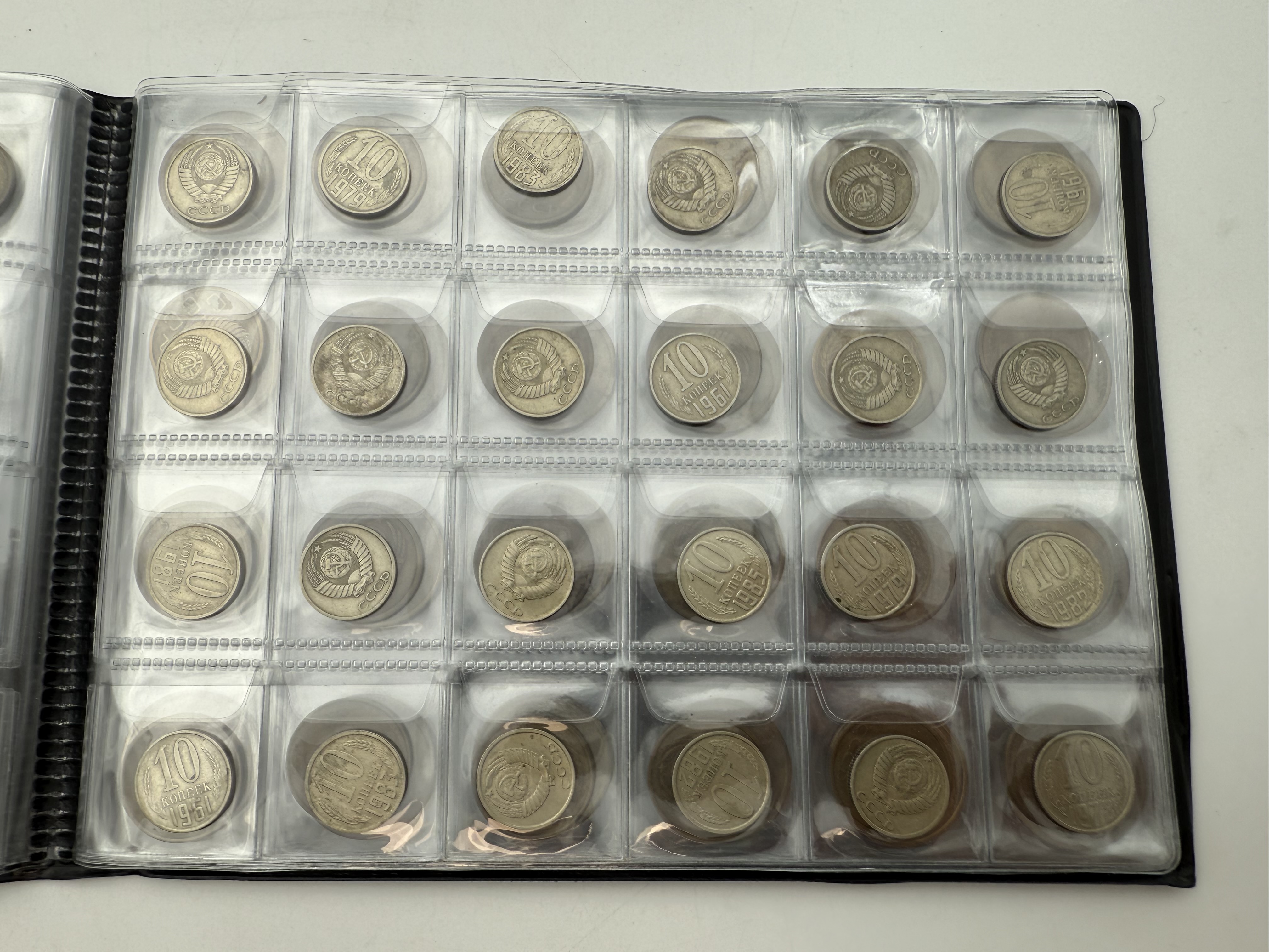 Russia / Soviet Union - A collection of several hundred coins arranged in a special coin album, various conditions ... - 1 3