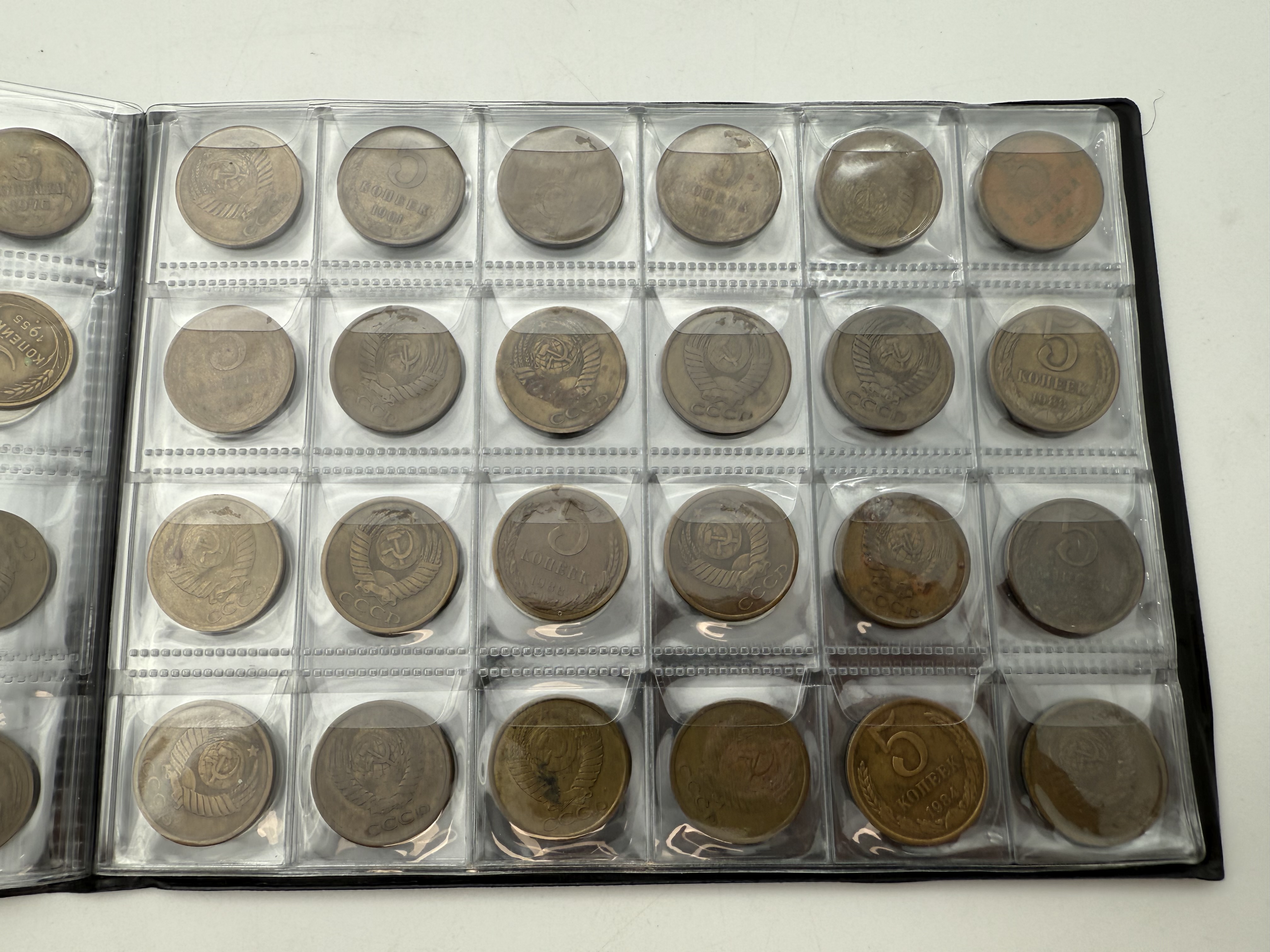 Russia / Soviet Union - A collection of several hundred coins arranged in a special coin album, various conditions ... - 1 7