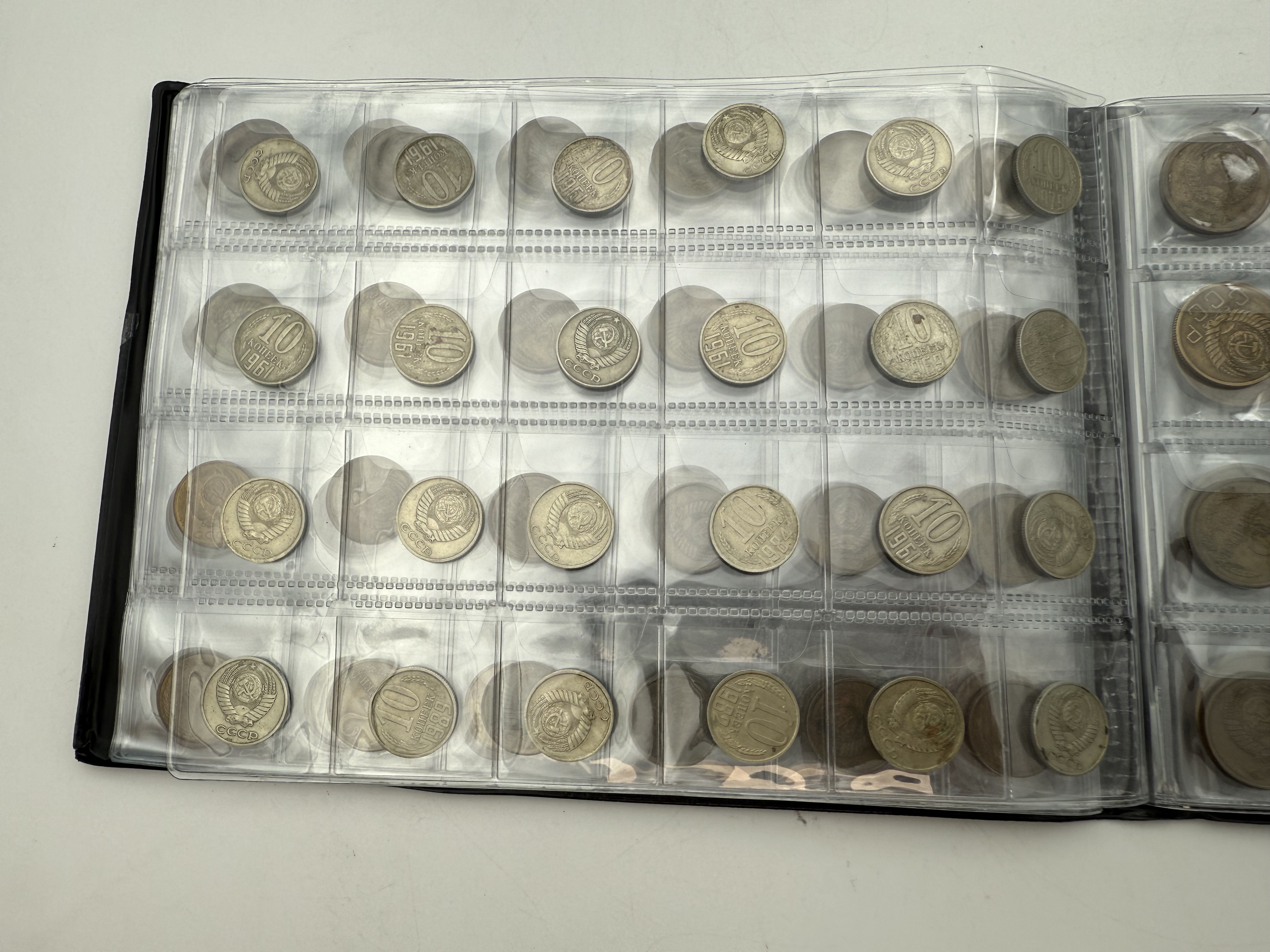 Russia / Soviet Union - A collection of several hundred coins arranged in a special coin album, various conditions ... - 1 4