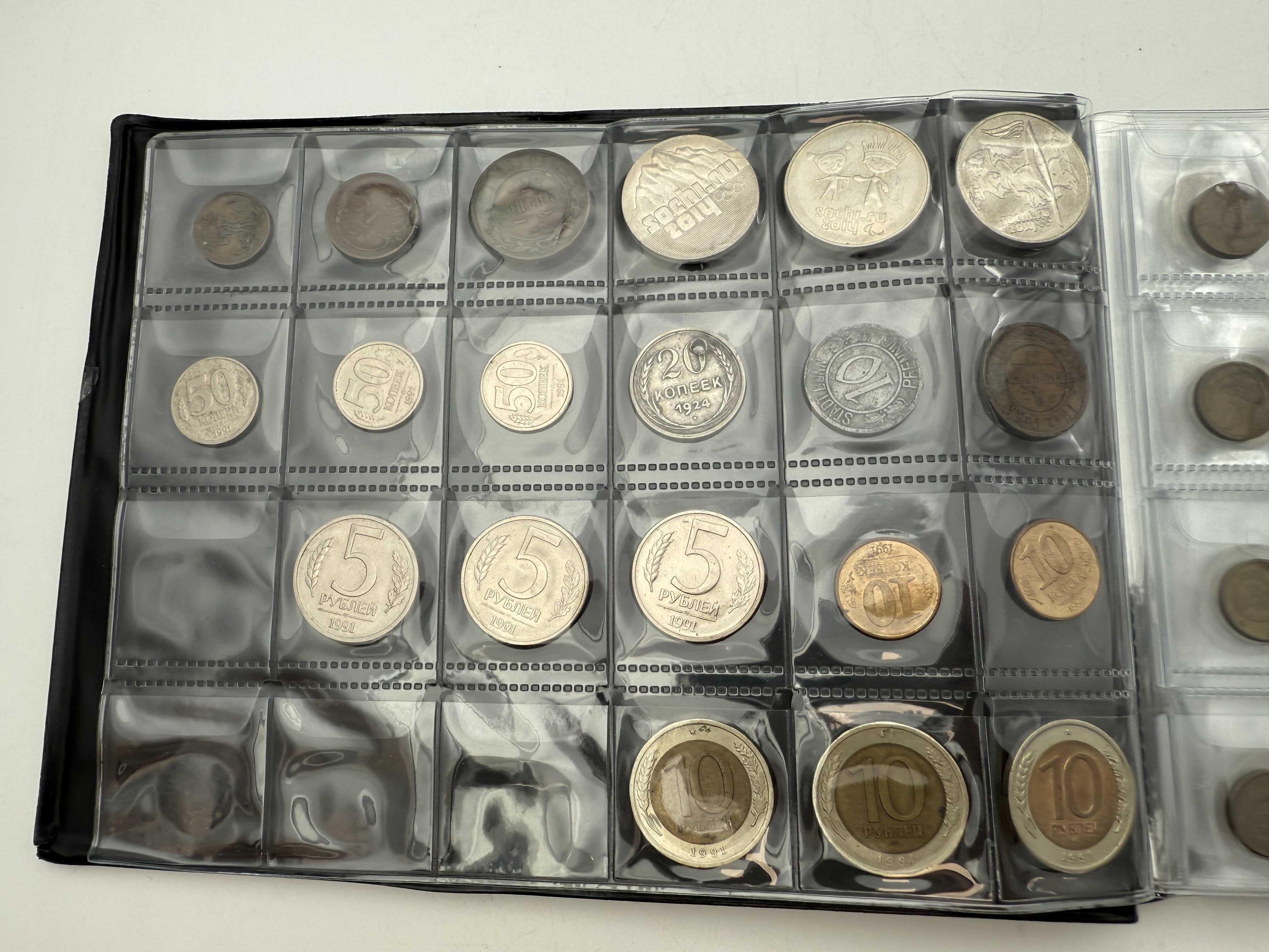Russia / Soviet Union - A collection of several hundred coins arranged in a special coin album, various conditions ... - 1 14