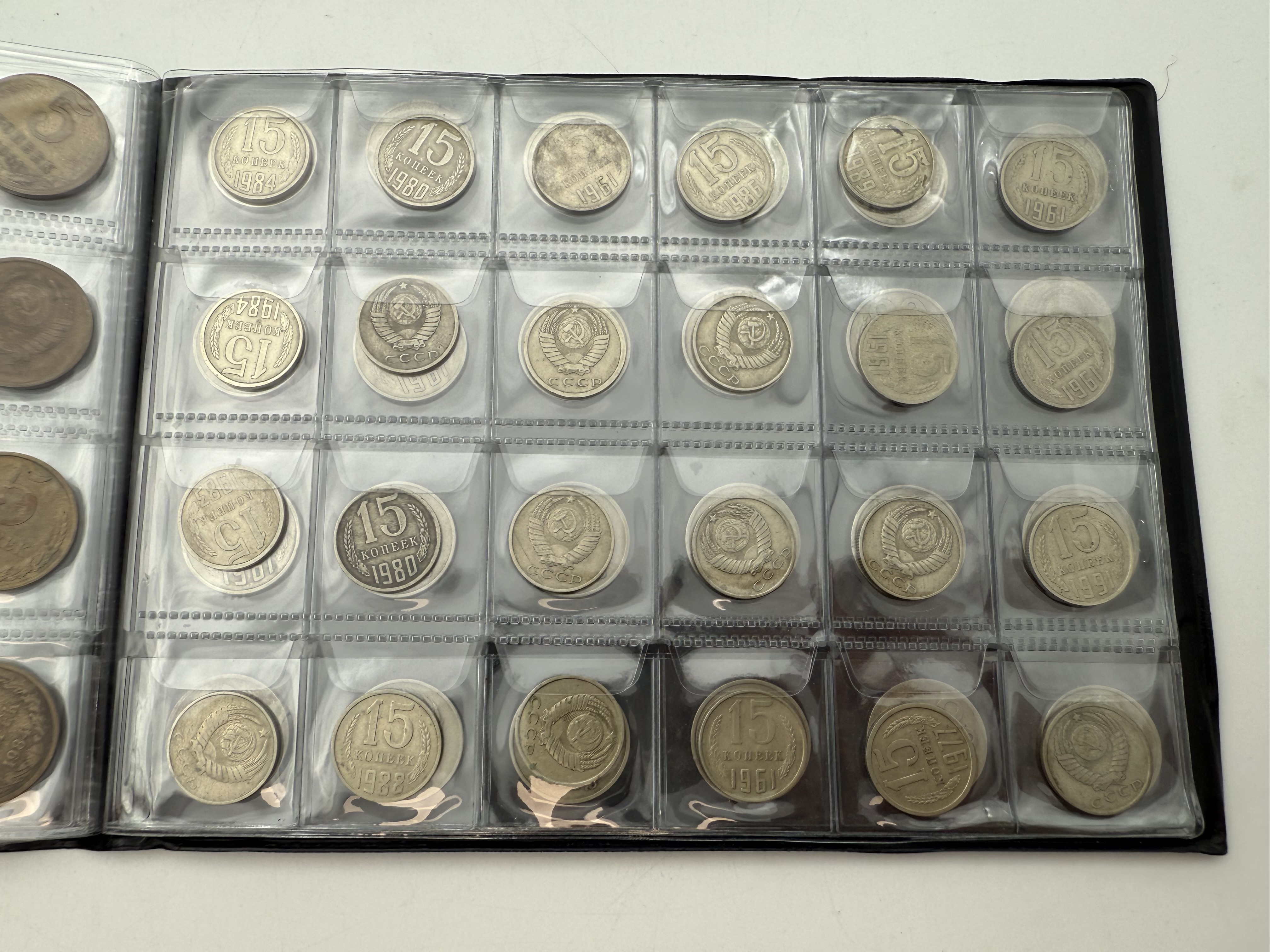Russia / Soviet Union - A collection of several hundred coins arranged in a special coin album, various conditions ... - 1 9
