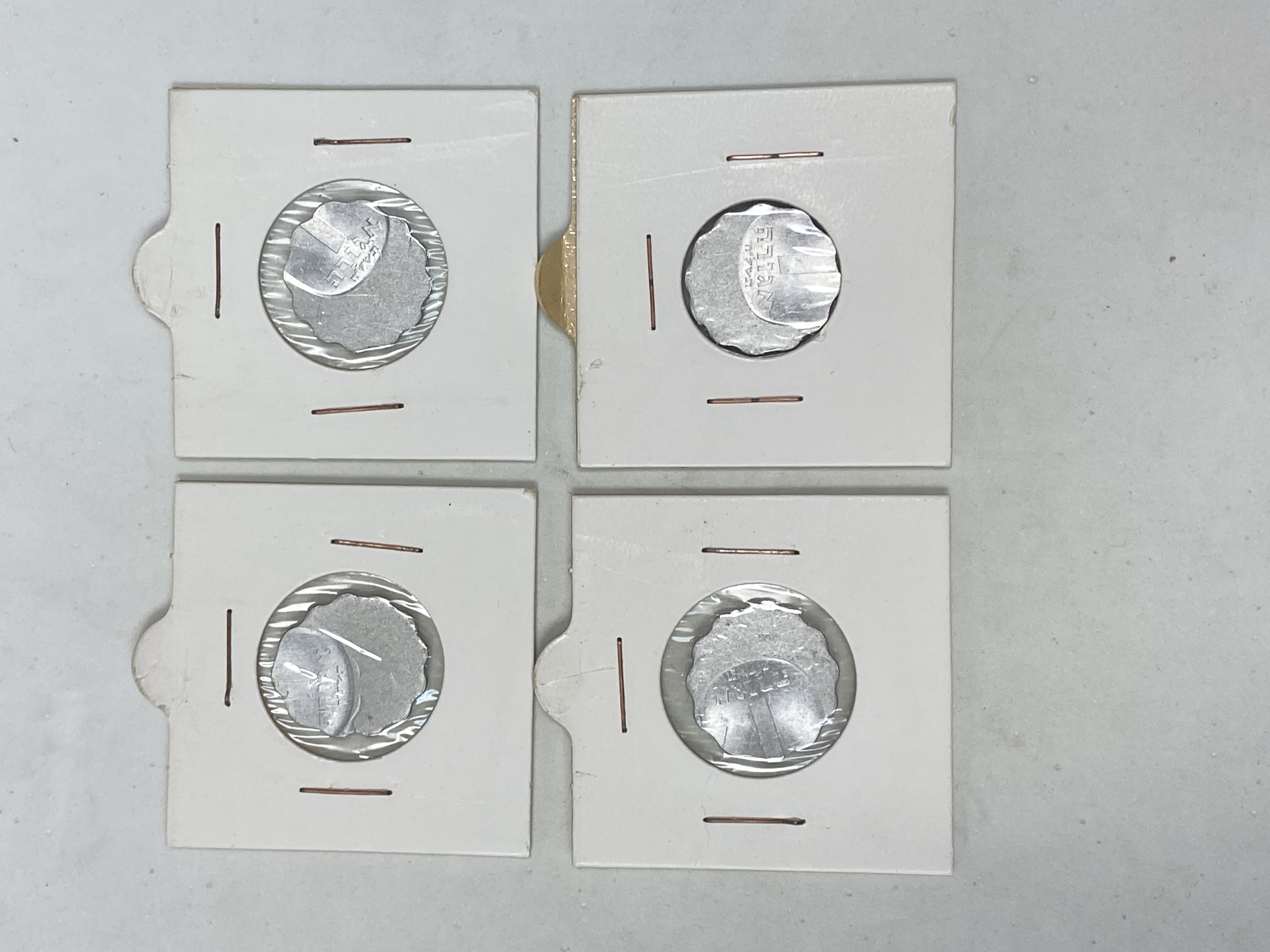 Israel - Lot of 16 coins of 1 Agora 1960'-70' - Most are UNC - 1 9