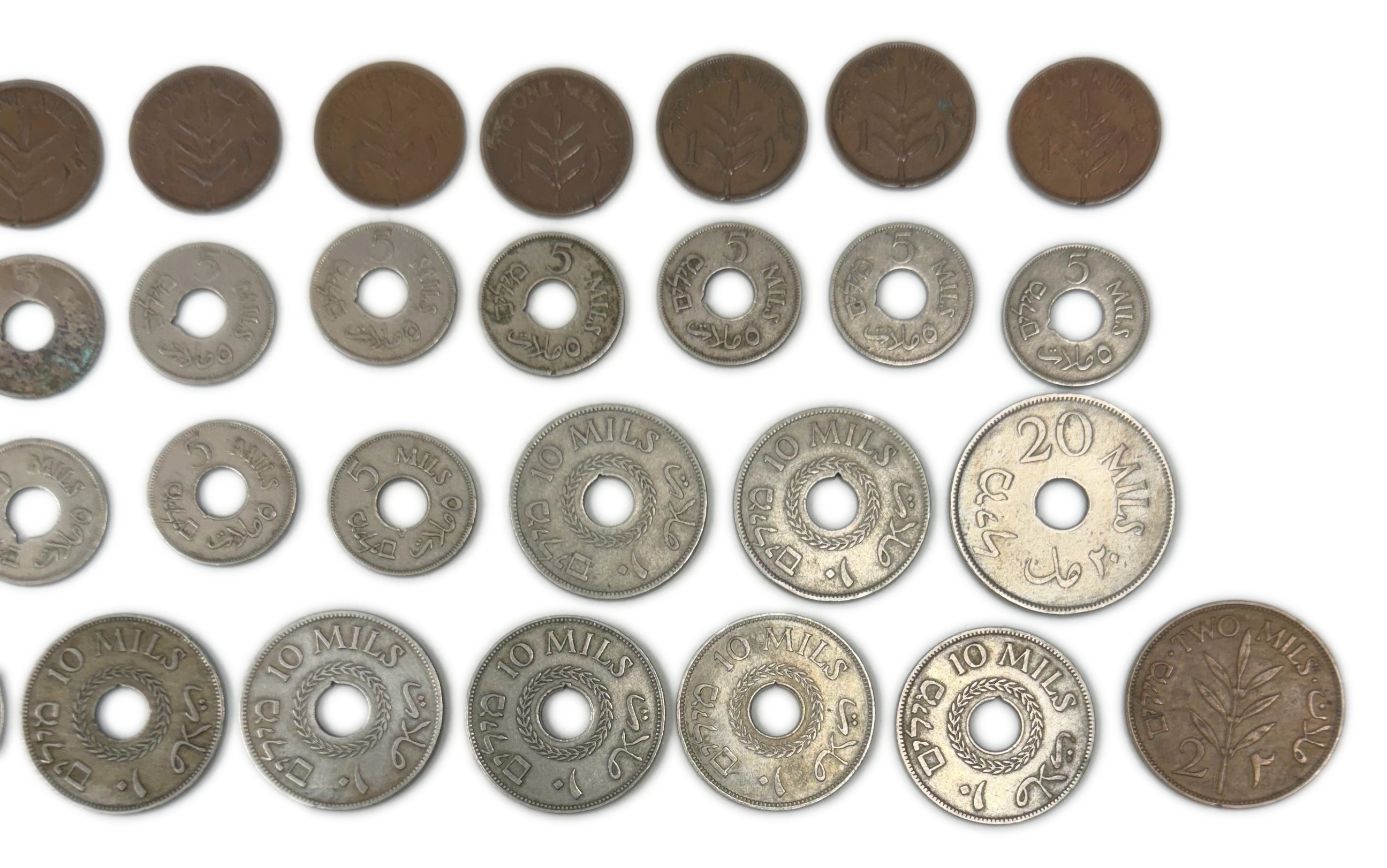 Palestine – Lot of 32 coins of 1, 2, 5, 10 and 20 Mils – Different years and conditions - 1 5