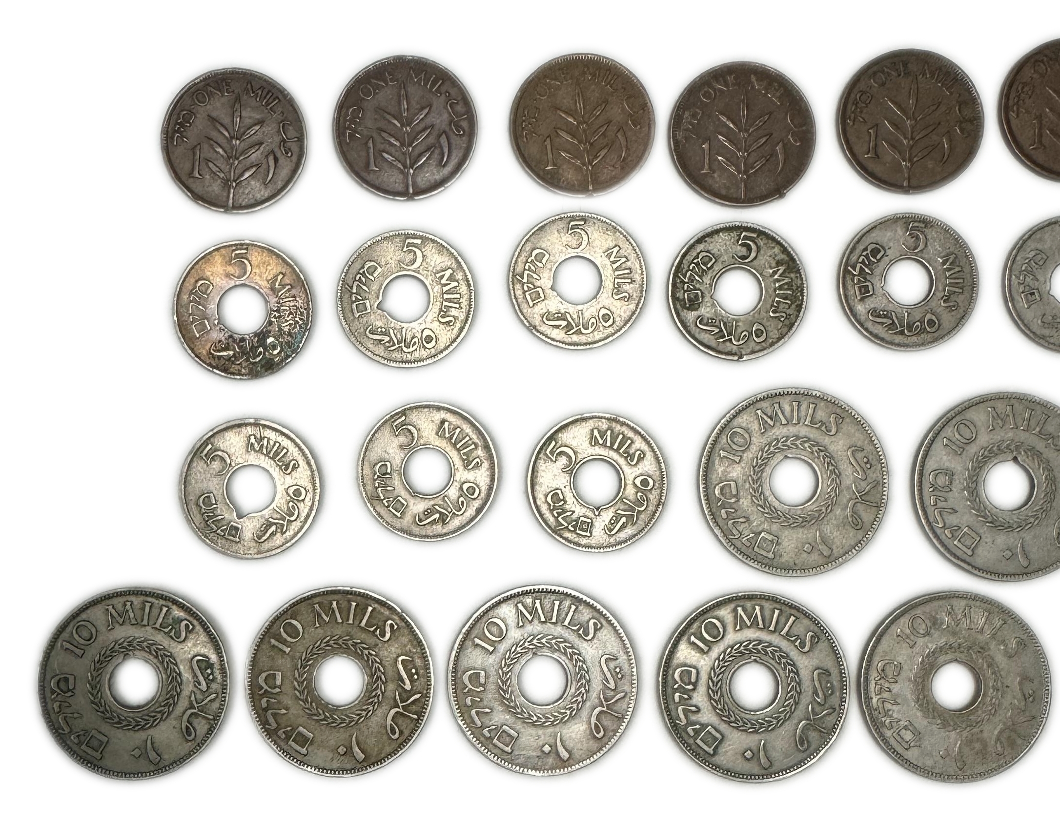 Palestine – Lot of 32 coins of 1, 2, 5, 10 and 20 Mils – Different years and conditions - 1 4