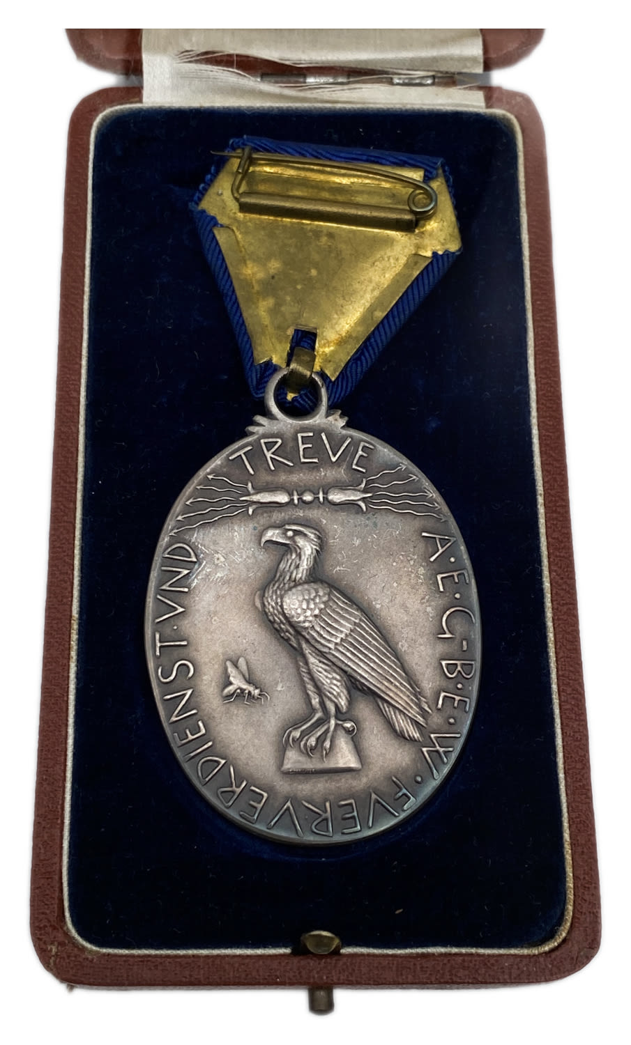 Judaica / Zionism - Medallion A silver medal of the wealthy German Jewish entrepreneur and industrialist Emil ... - 1 2