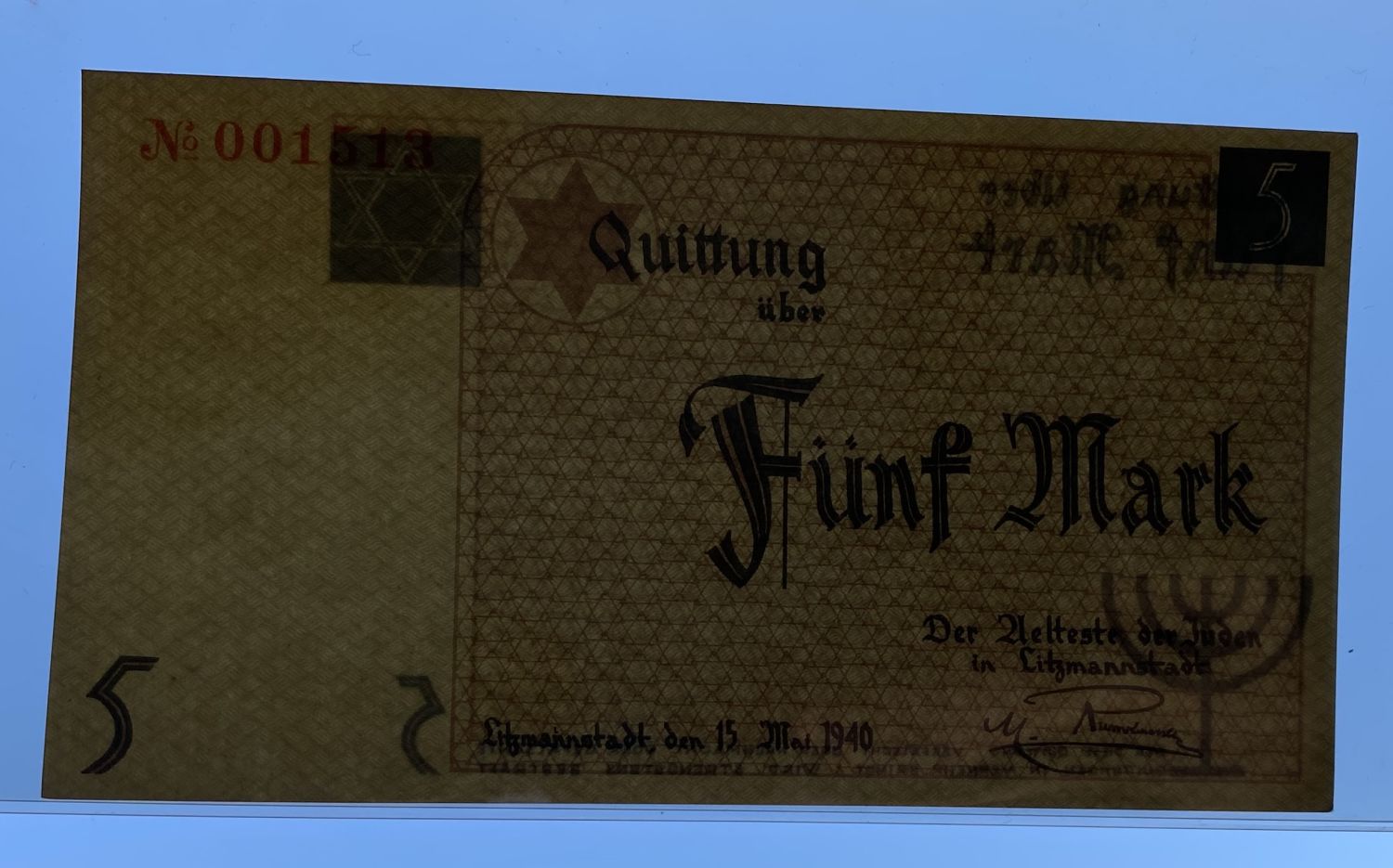 Poland - 5 mark 1940 - ghetto Lodz - AU-UNC - Low serial number
Banknote of 5 mark issued in the Lodz ... - 1 2