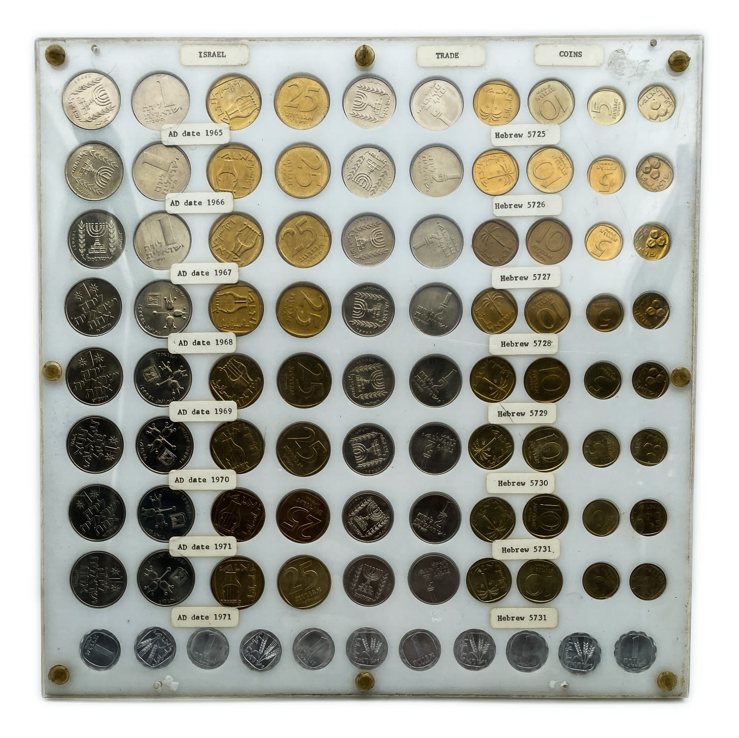 Israel - a plastic board containing 91 Israeli coins from the years 1965, 1966, 1967, 1968, 1969, 1970, 1971 - ... - 1 0