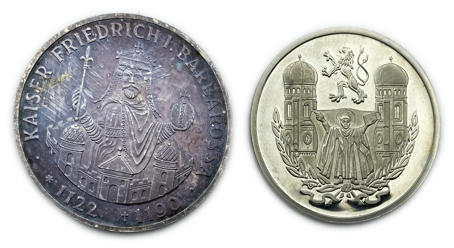 World - a pair of medals, Germany? Austria? - Made of silver - 1 1