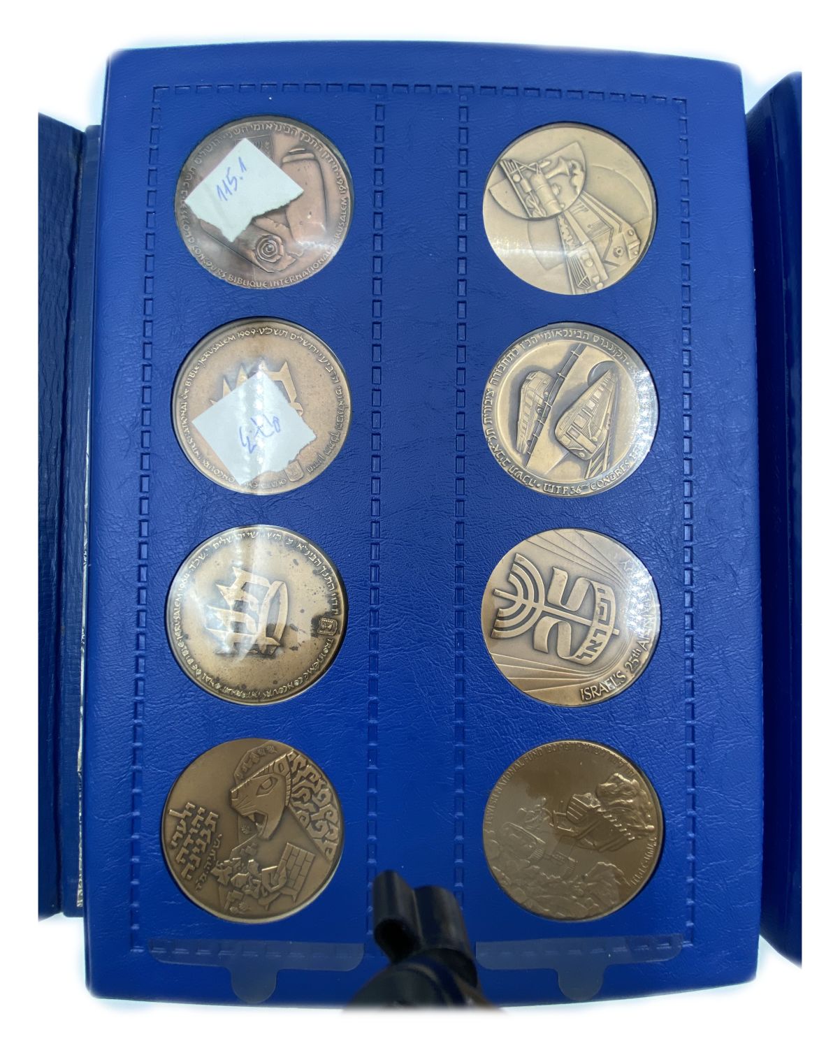 "Israel - an album containing 56 medals from the Government Coins and Medals Company.
Different ... - 1 9