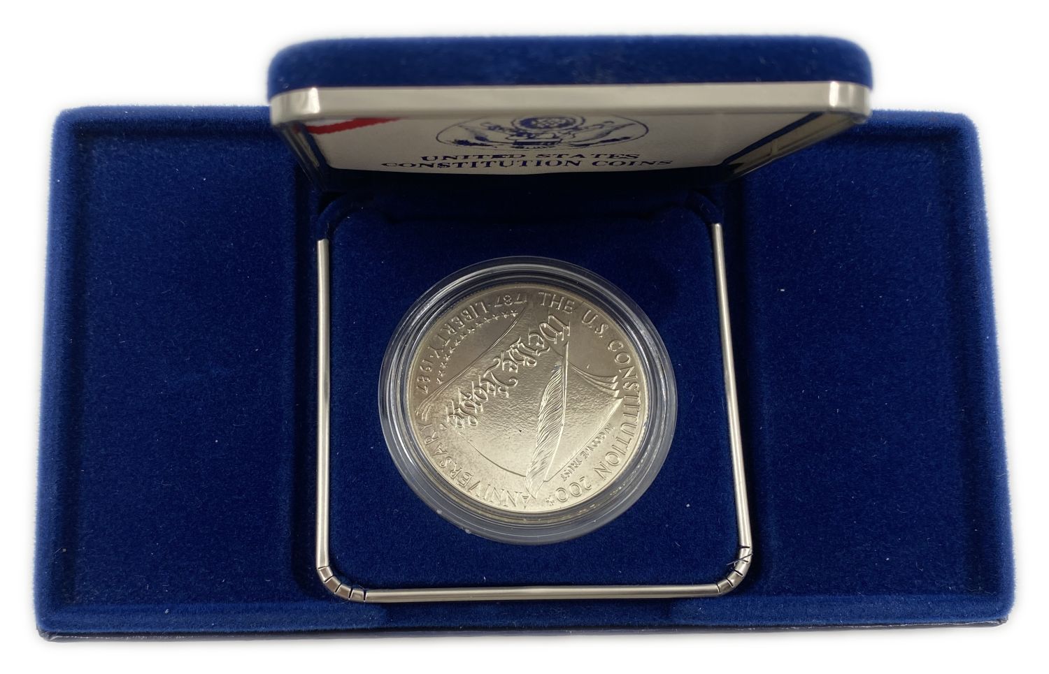 USA - Lot of 8 different coin sets in luxury and original cases - New Conditions (UNC) - 1970s and 1980s - 1 18