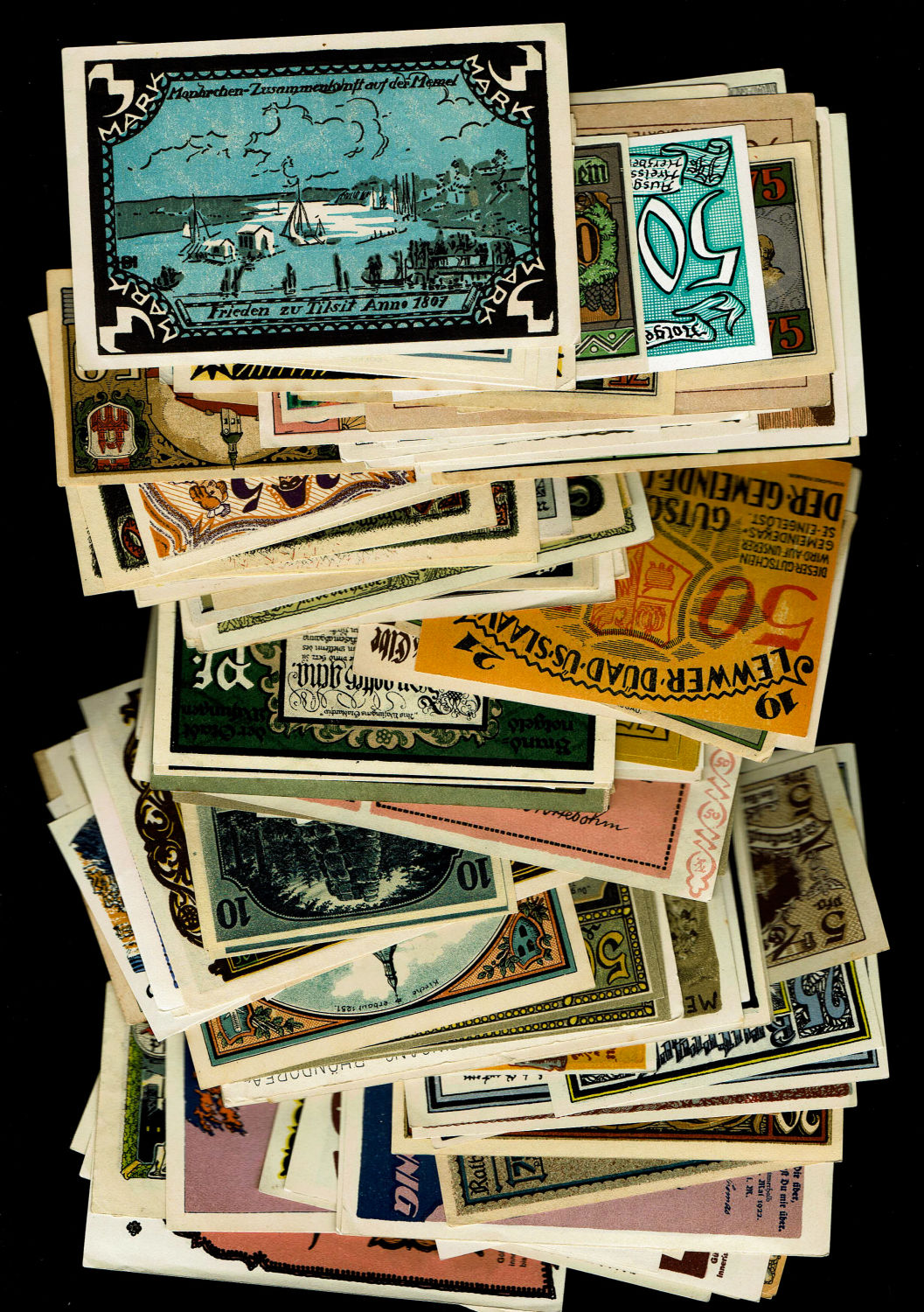 Germany - Large lot of about 197 "Notgalds" banknotes - 1920s-30s - F-AU
Special money issued by ... - 1 1