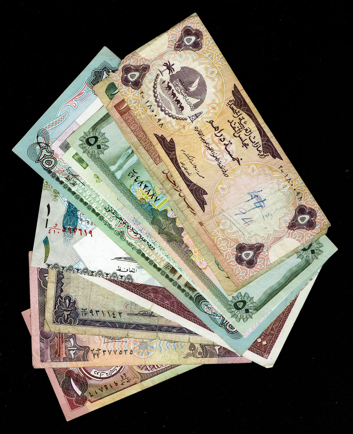Middle East - Lot of 16 banknotes from several countries - Jordan, Algeria, Iraq, Qatar, Iran, AUE, Kuwait, Syria - ... - 1 0
