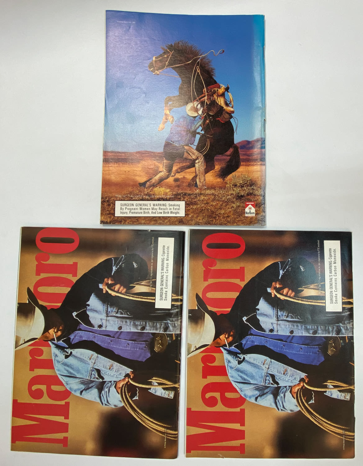 מגזין - מקבץ 3 מגזינים של חברת Hoop בנושא כדורסל, ליגת ה- NBA - בתאריכים 01/98, 05/97, 06/97 - על השער של אחד ... - 1 1