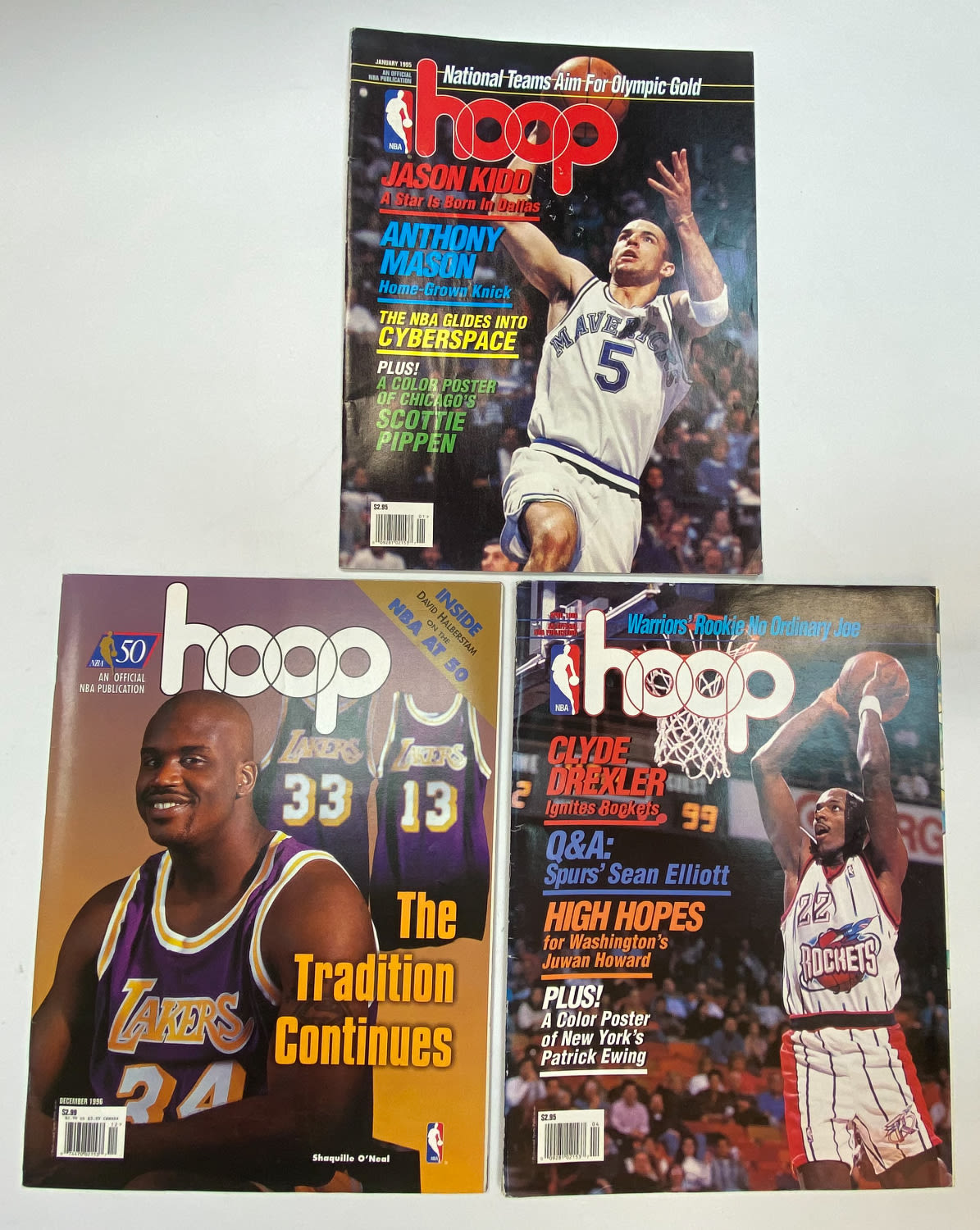 מגזין - מקבץ 3 מגזינים של חברת Hoop בנושא כדורסל, ליגת ה- NBA - בתאריכים 01/95, 04/96, 12/96 - על השער של אחד ...