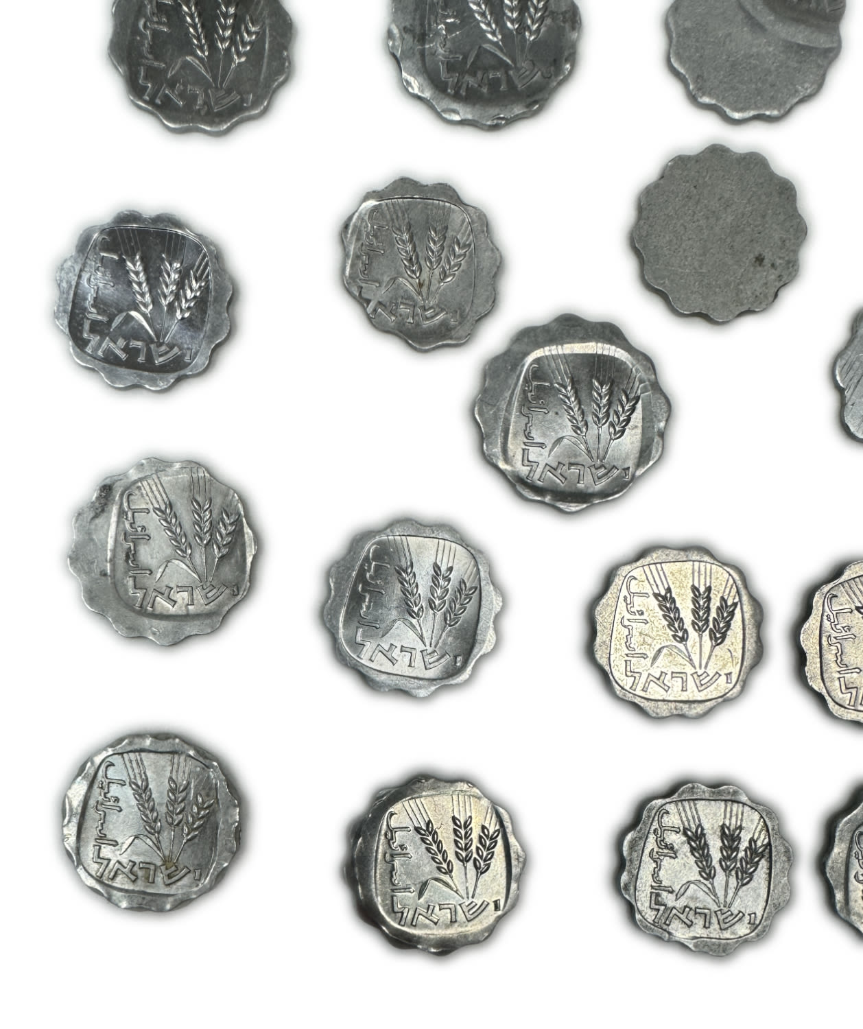 Israel – Lot of 17 coins of 1 Agora from different year – Minting Error, Variety of conditions - 1 1