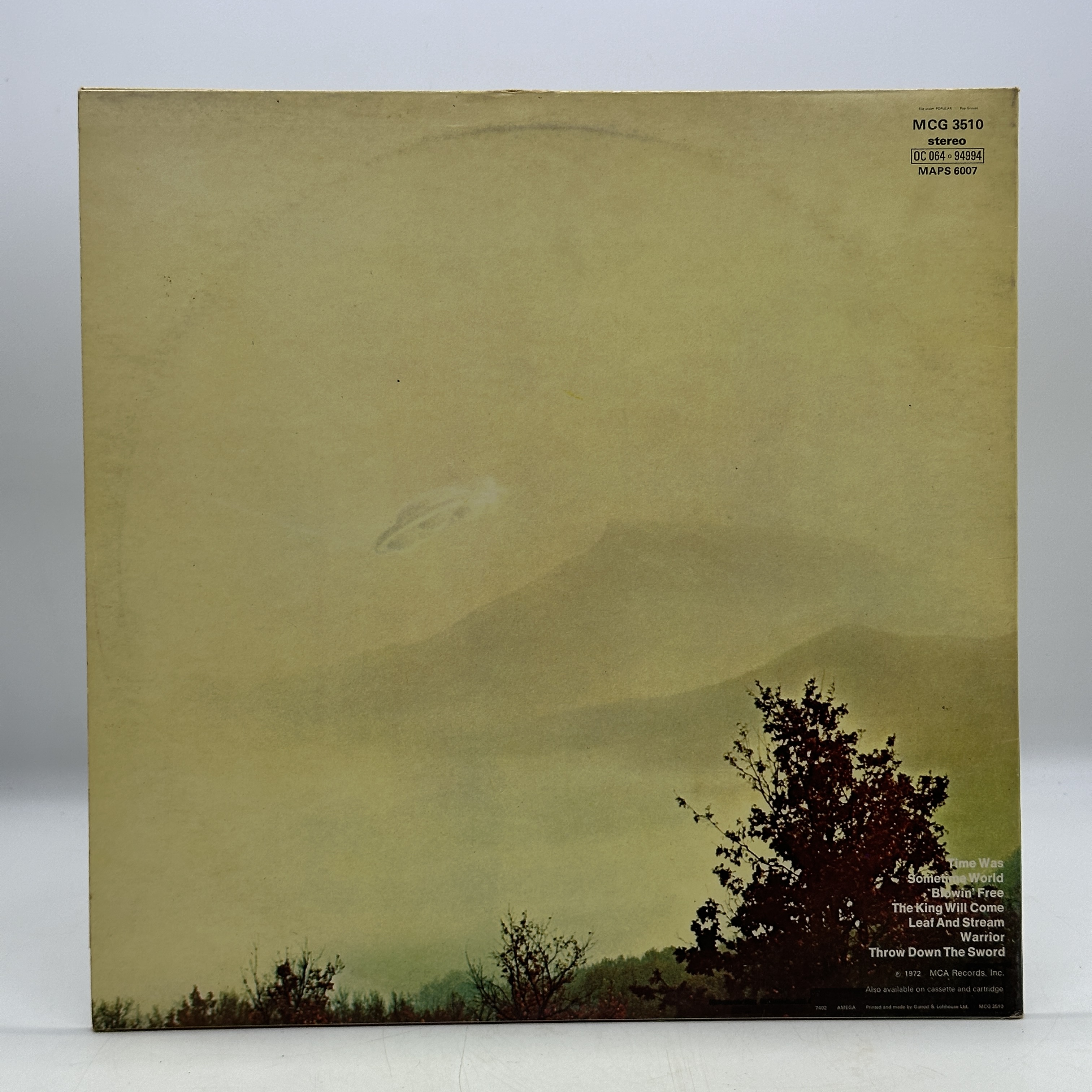 A 12 inch vinyl album by Argus - Wishbone Ash, cover is in good order, vinyl is in good condition no scratches - 1 3