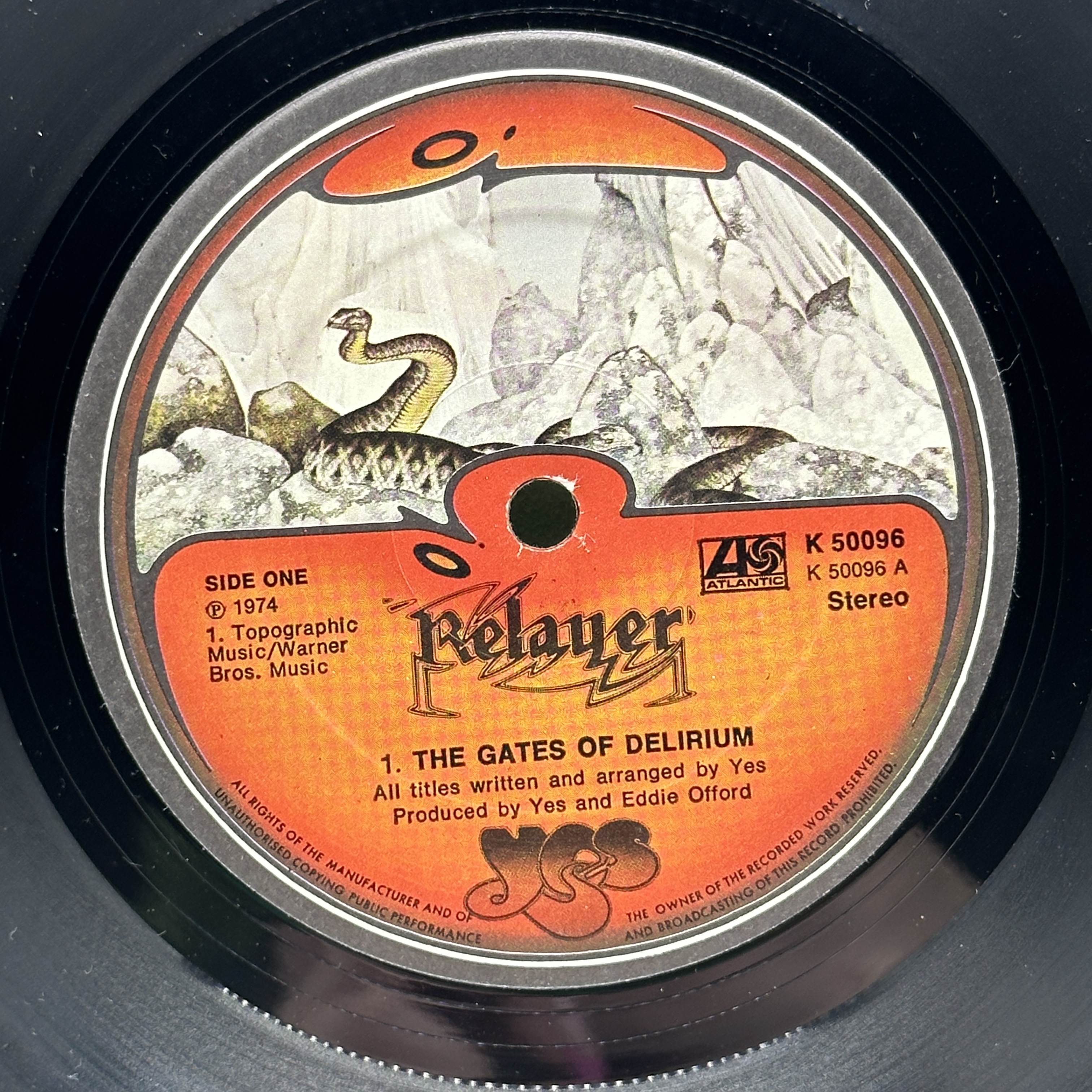 A 12 inch vinyl album by Yes - Relayer, in good condition, no scratches - 1 3