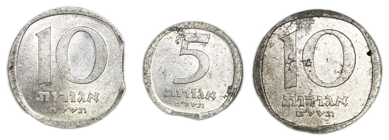Israel - Lot of 3 coins of 5 and 10 Agorot 1977, 1978 - Minting Error - Clip Die
On January 1 ... - 1 0