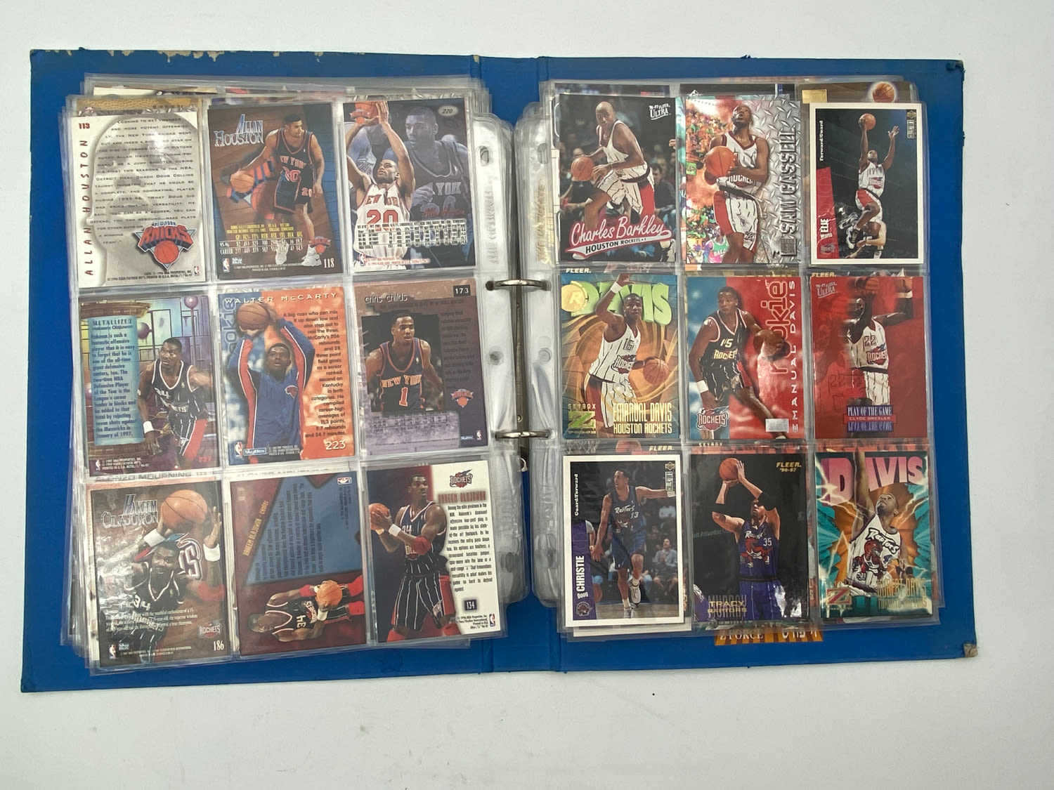 קלפי איסוף - לוט ענק של קלפי NBA, יותר מ- 800 קלפים, נתונים בקלסר ובדפים אשר שומרים מצב הקלפים - הזדמנות! התקבל ... - 1 14