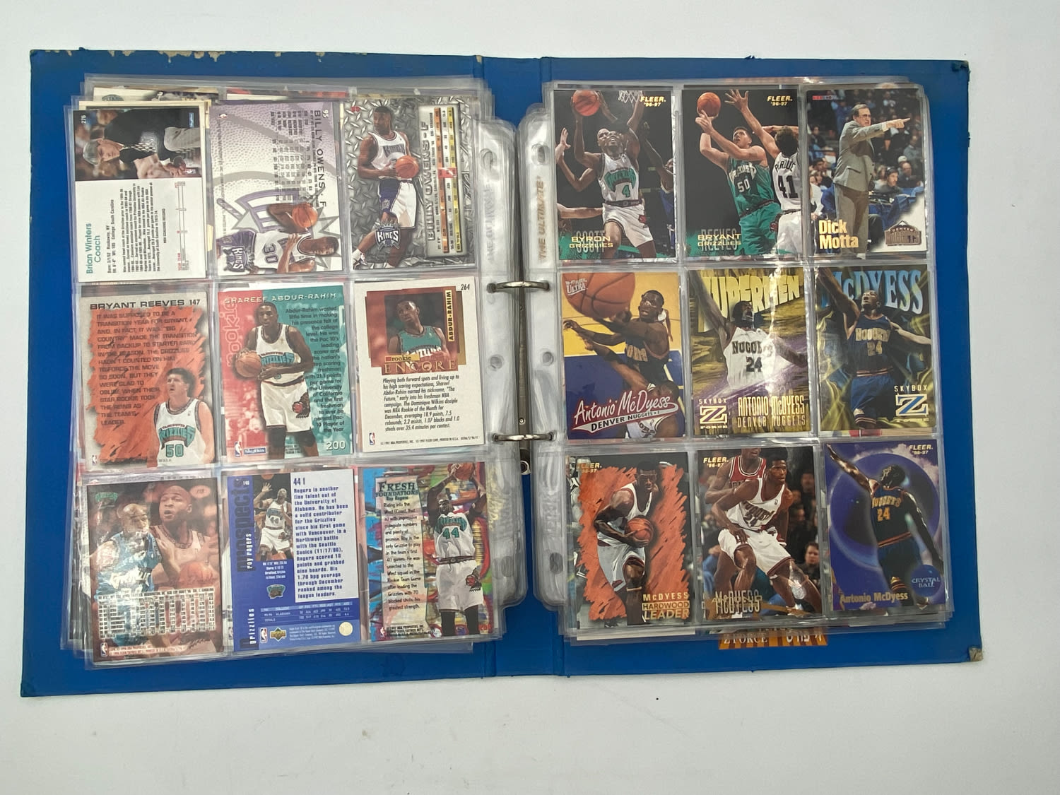קלפי איסוף - לוט ענק של קלפי NBA, יותר מ- 800 קלפים, נתונים בקלסר ובדפים אשר שומרים מצב הקלפים - הזדמנות! התקבל ... - 1 18