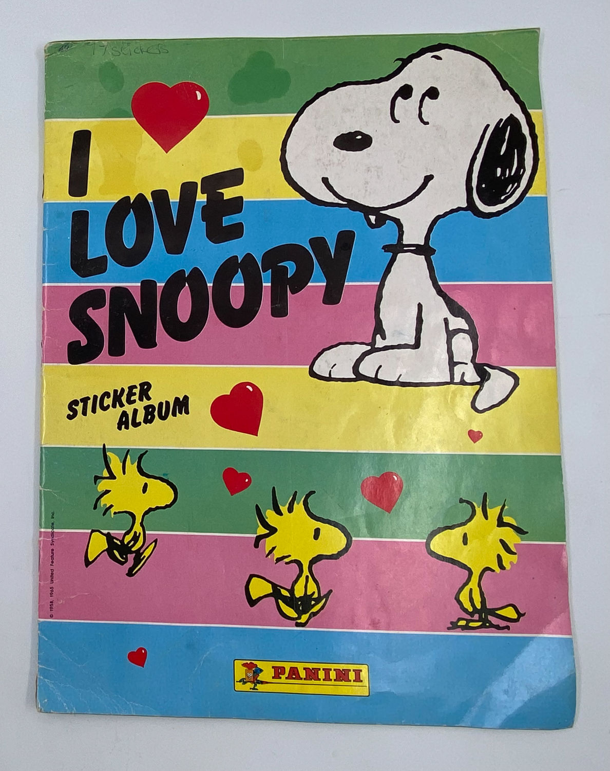 אלבומי מדבקות - אלבום מדבקות סנופי, "I love Snoopy", אנגלית - מלא - קשה להשגה
סנופי הוא שם כלב הביגל של ... - 1 0