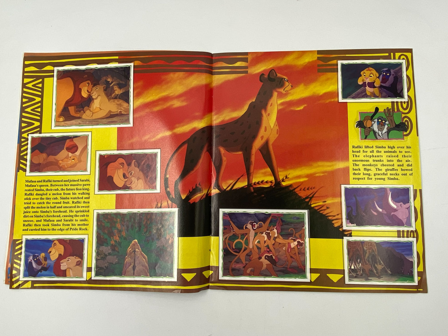 אלבומי מדבקות - אלבום מדבקות מלך האריות, "The Lion king", אנגלית - מלא
מלך האריות (באנגלית: The Lion ... - 1 13