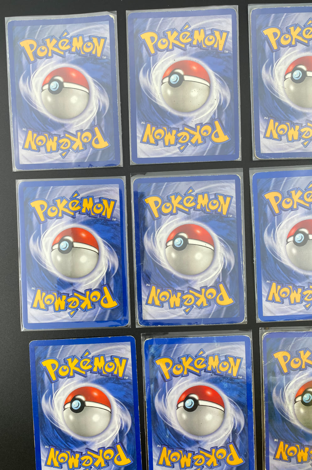 קלפי איסוף - לוט 15 קלפי פוקימון באנגלית - Rare + Holo Rare - Used - מהסט Fossil.
פוקימון (באנגלית: ... - 1 6