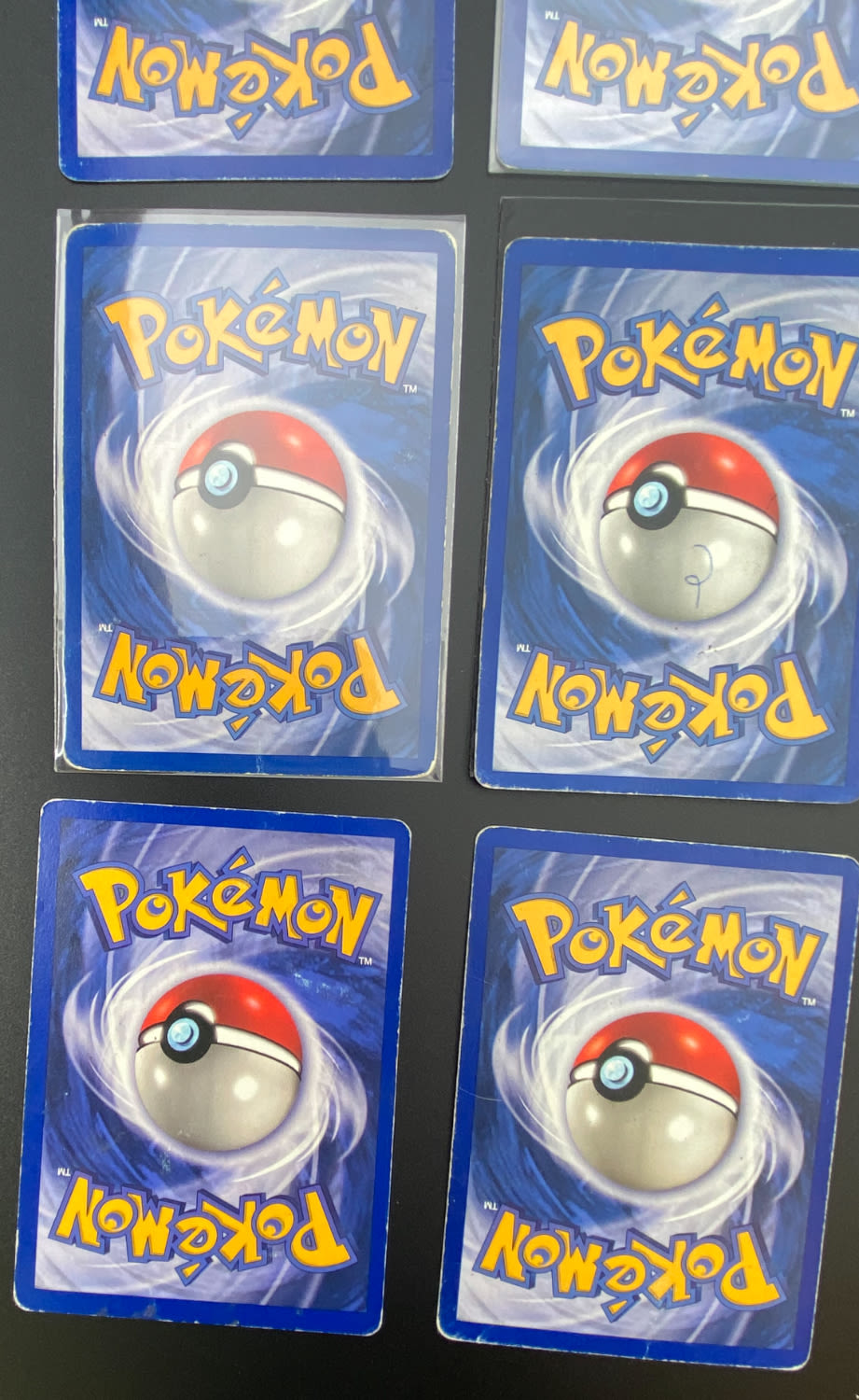 קלפי איסוף - לוט 17 קלפי פוקימון באנגלית - Rare + Holo Rare - Used - מהסט Jungle.
פוקימון (באנגלית: ... - 1 9