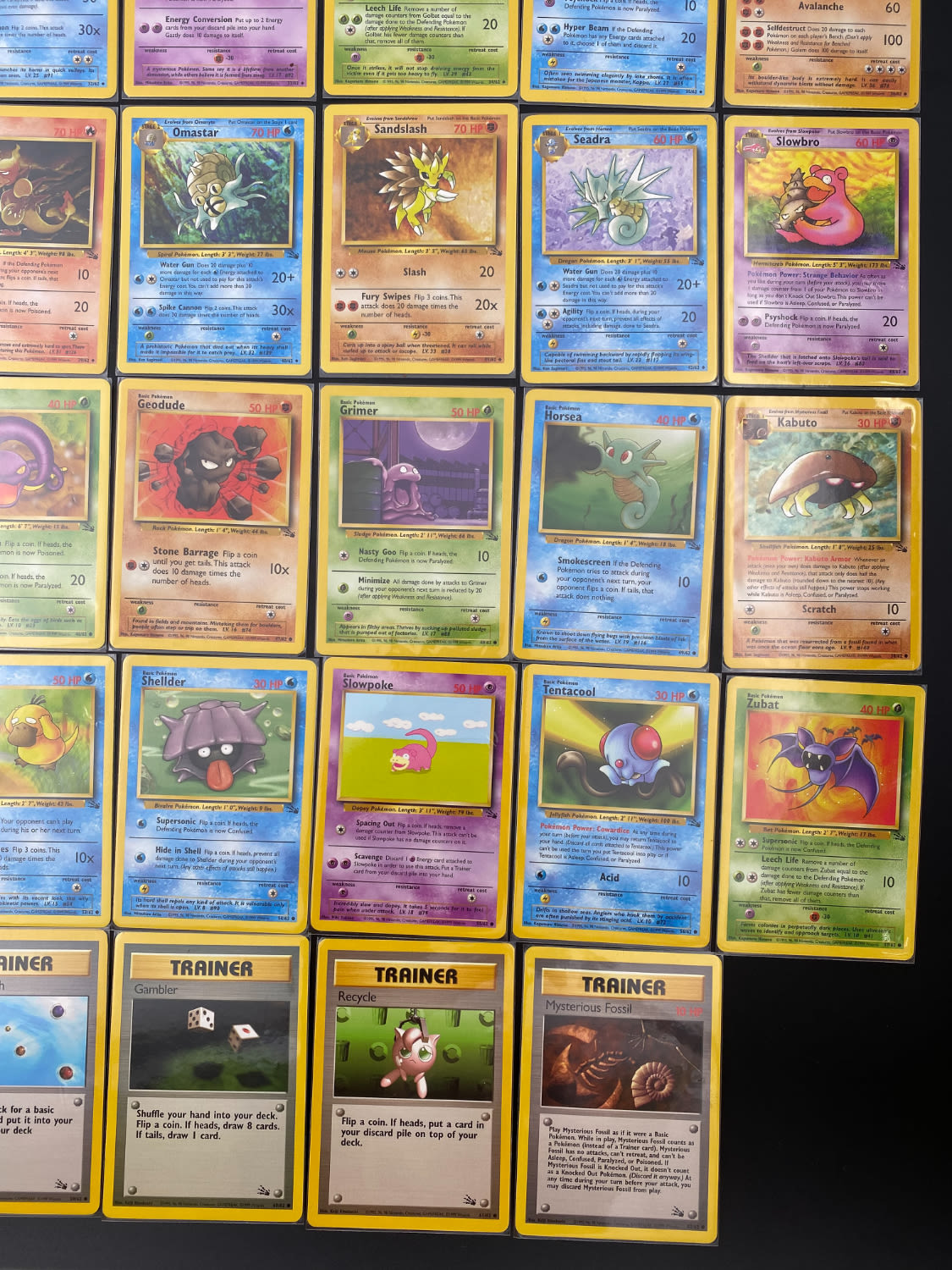 קלפי איסוף - סט שלם של קלפי פוקימון Fossil, כולל 16 Holographic cards, מצבים NM-M - כל הקלפים שמורים בsleeves ... - 1 36