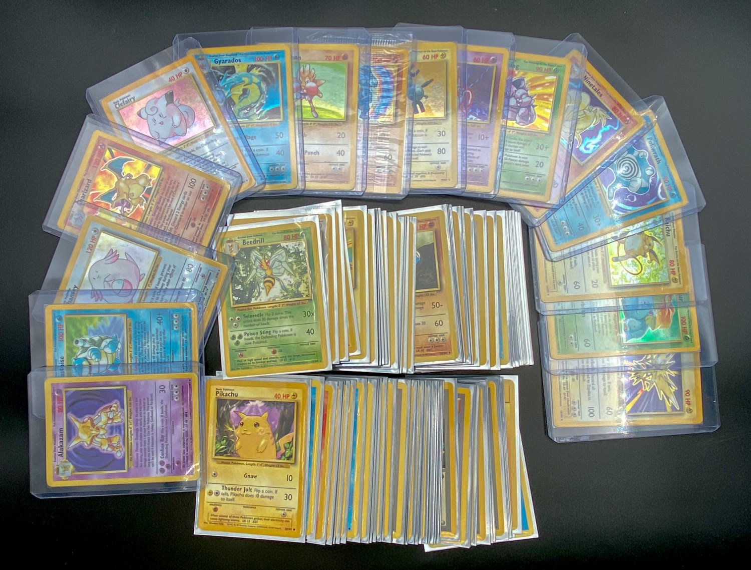 קלפי איסוף - סט שלם של קלפי פוקימון Base set 1, כולל 16 Holographic cards, מצבים לפי התמונות, לדעתו (LP-M) - כל ... - 1 0
