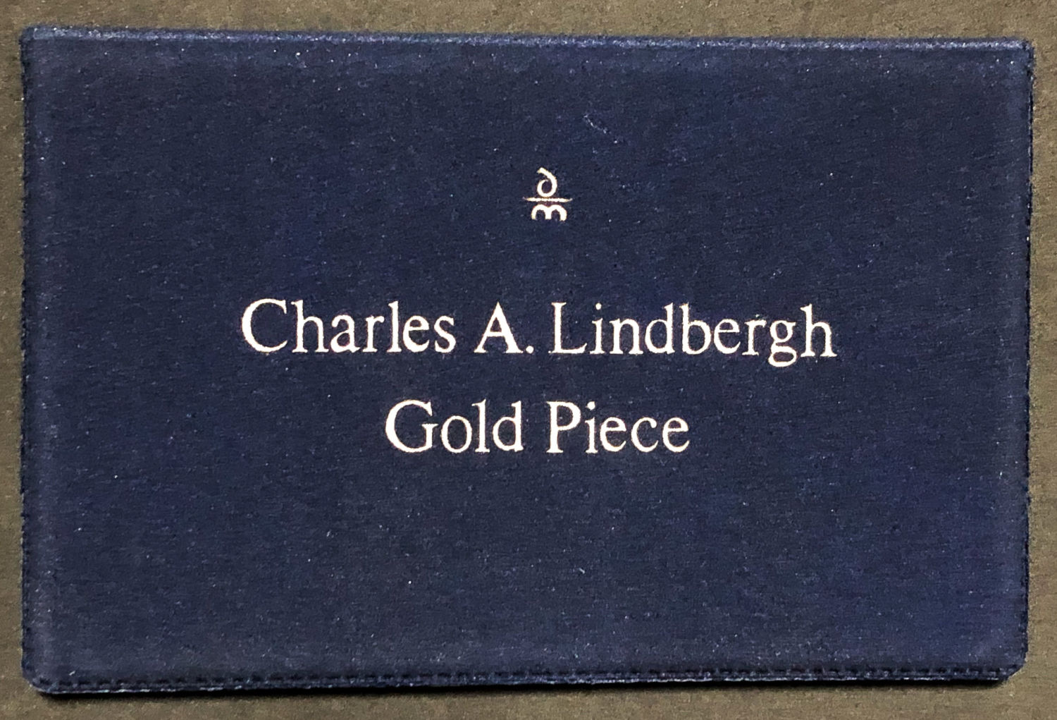 USA - Gold medal - Charles A Lindebergh - 1977 - 1 3