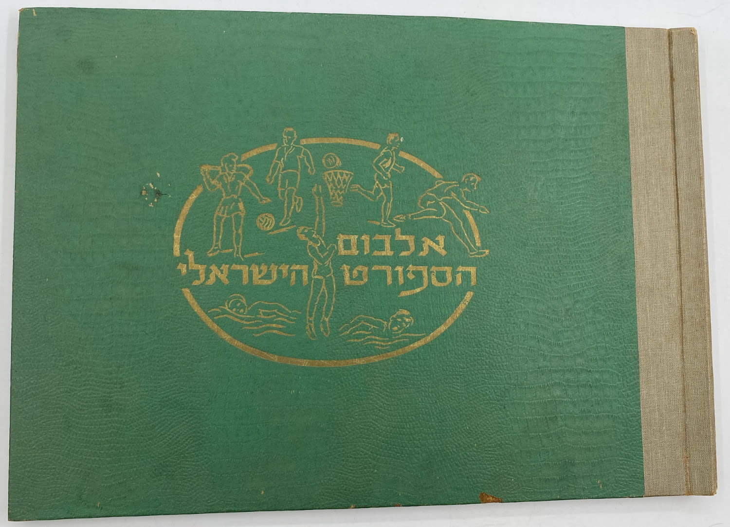 אלבומי מדבקות - אלבום הספורט הישראלי - 1954 - מלא
ענפי ספורט:
כדורגל, כדורסל, אתלטיקה קלה, אגרוף ... - 1 0