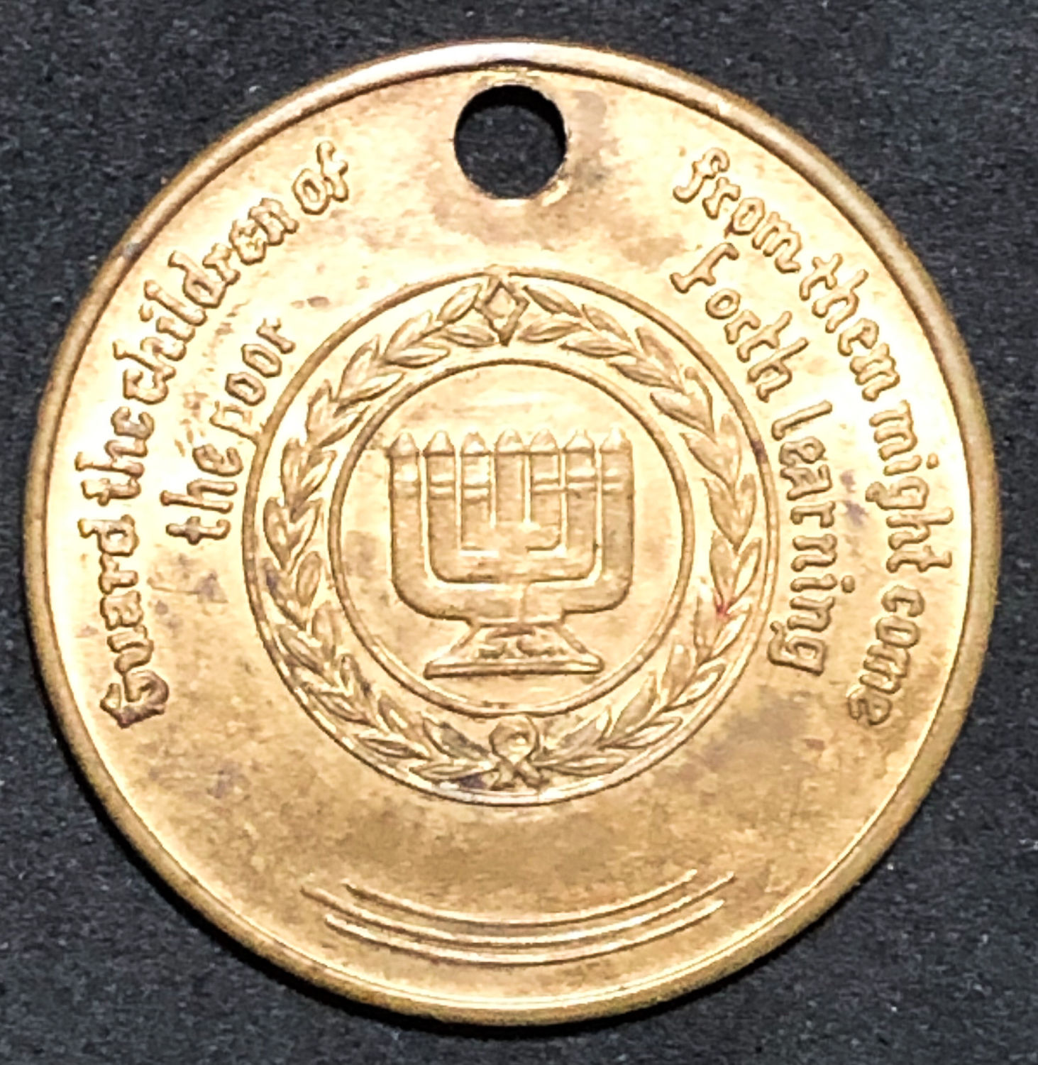 Luck medal. - 1 1
